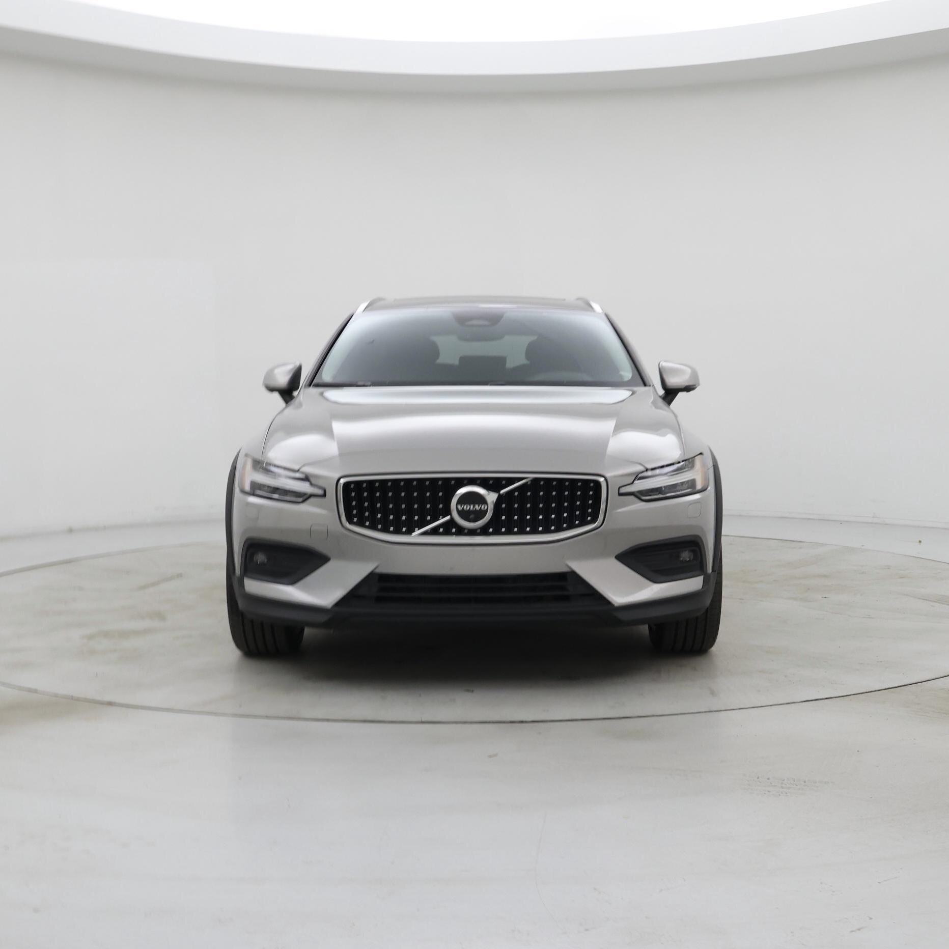 Thumbnail: 2023 Volvo S60 - 5