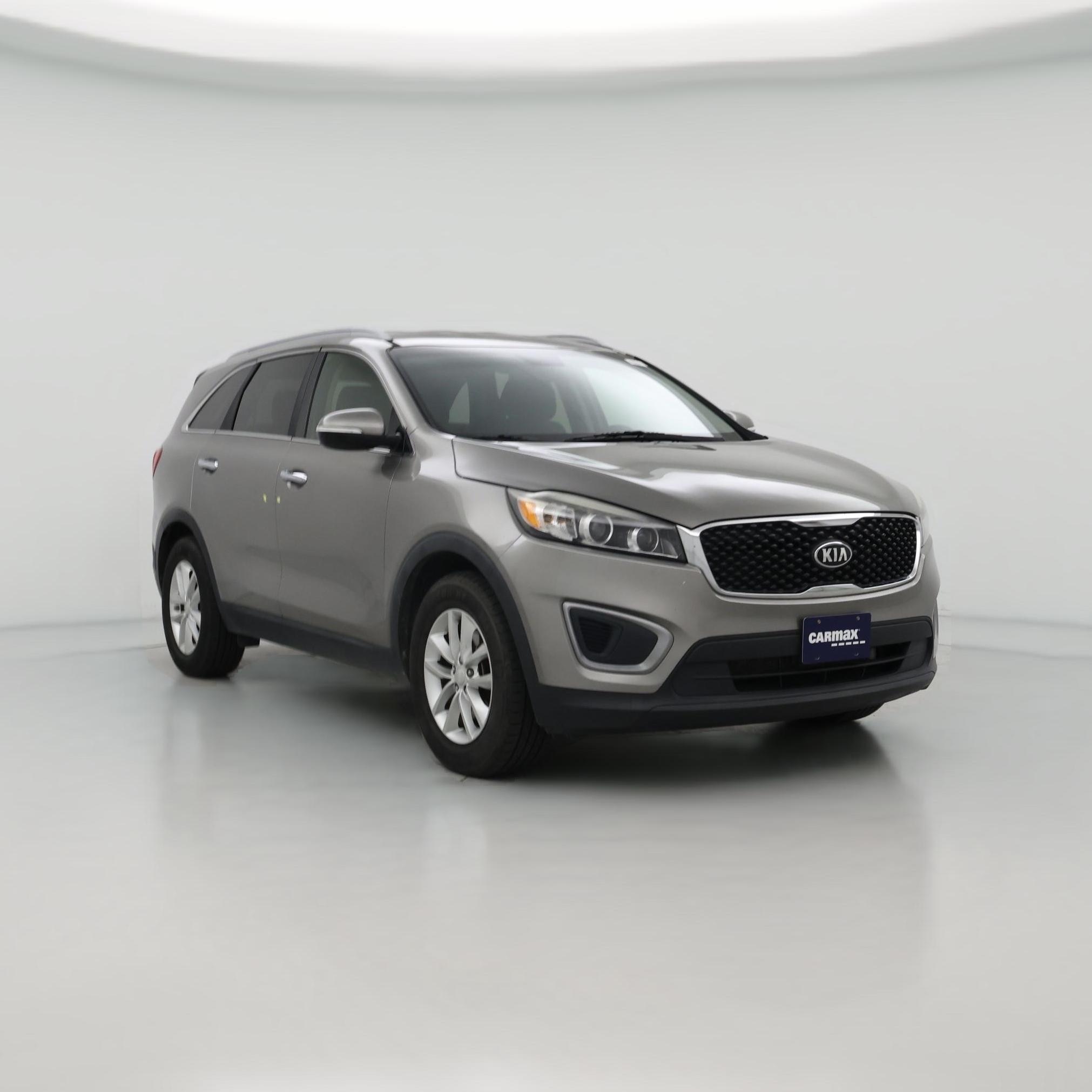 Thumbnail: 2016 Kia Sorento - 1
