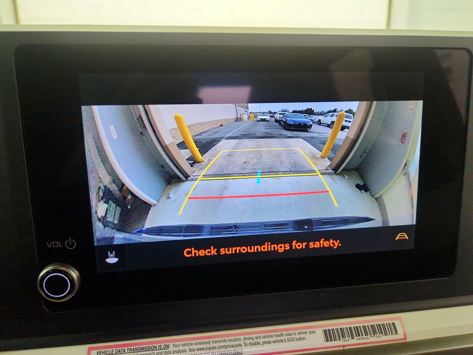 Thumbnail: 2024 Toyota Tacoma - 15