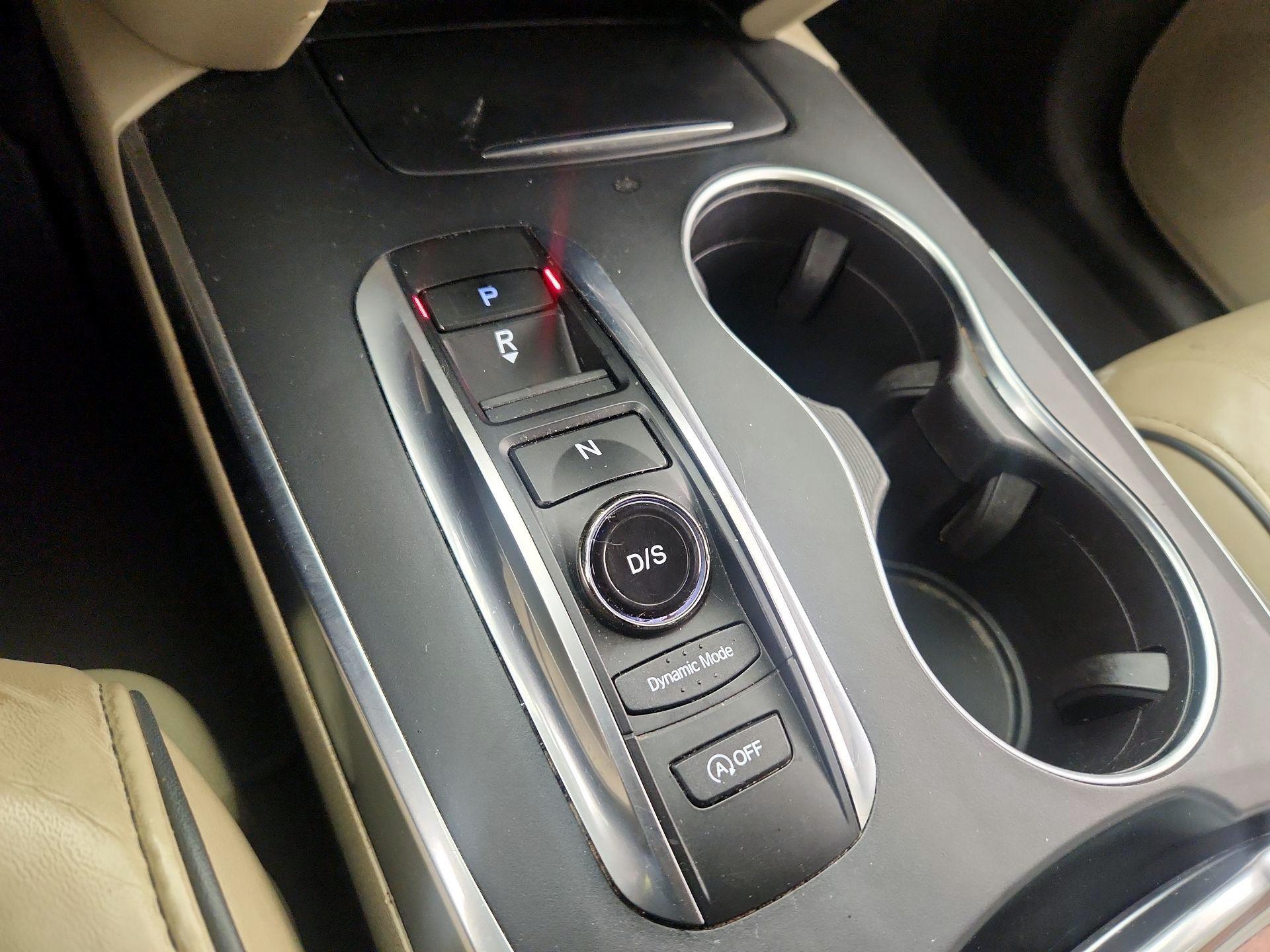 Thumbnail: 2017 Acura MDX - 17