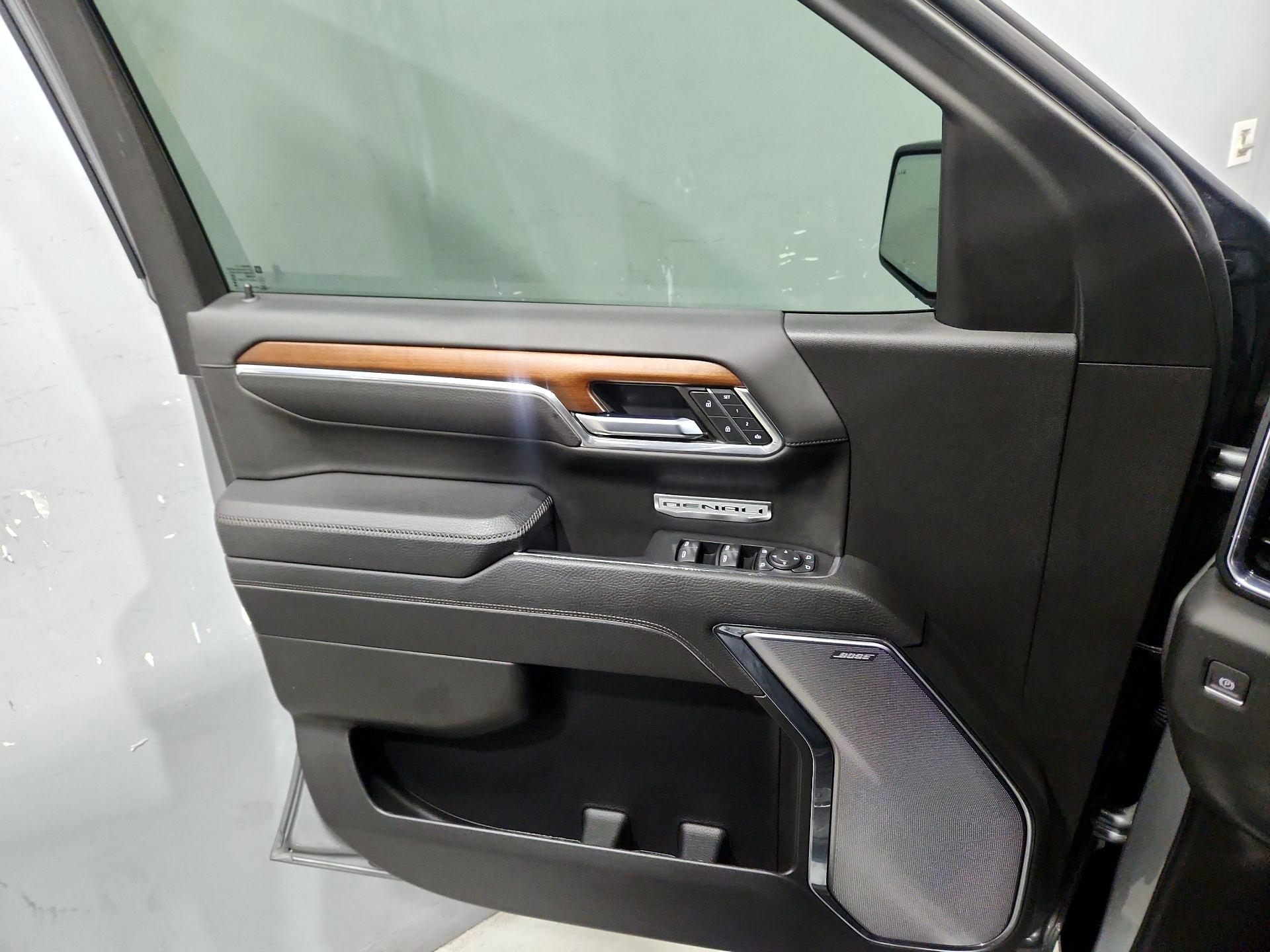 Thumbnail: 2023 GMC Sierra 1500 - 12