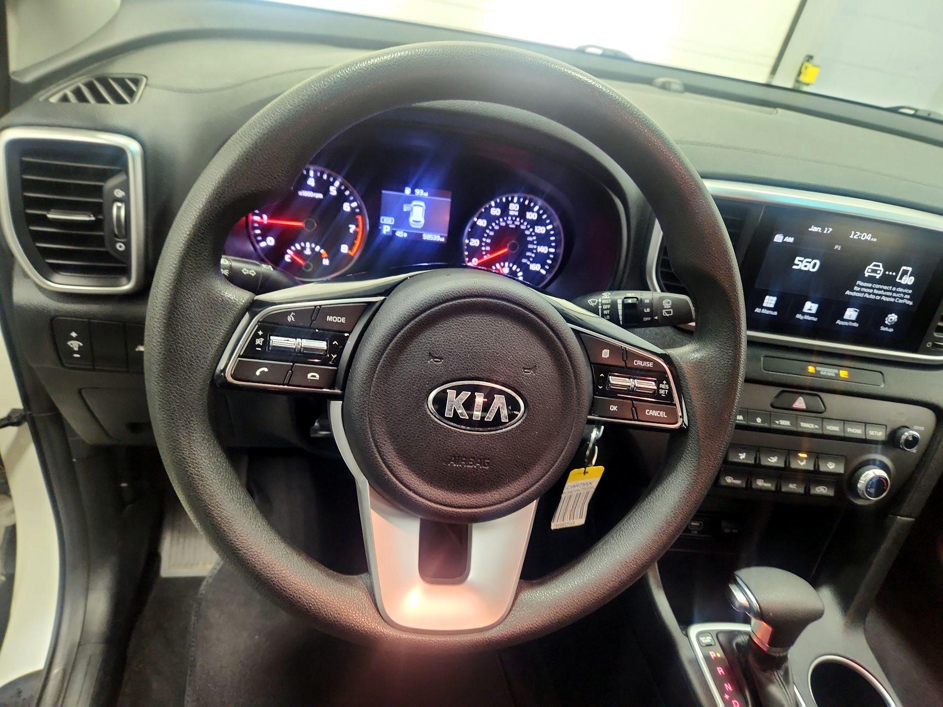 Thumbnail: 2022 Kia Sportage - 10