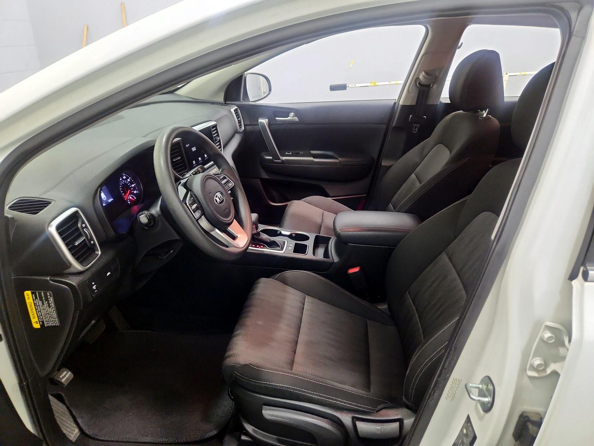 Thumbnail: 2022 Kia Sportage - 11