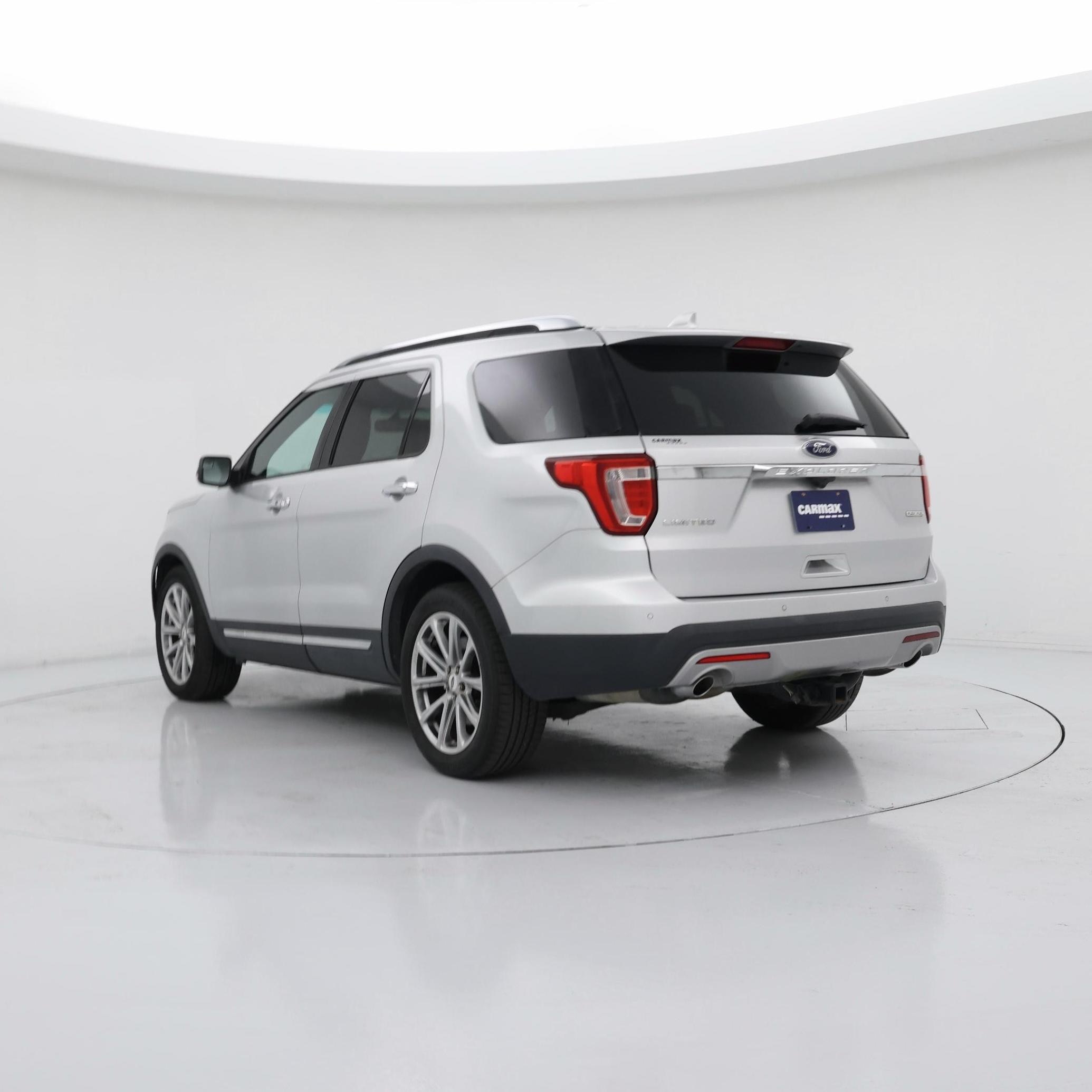 Thumbnail: 2016 Ford Explorer - 2