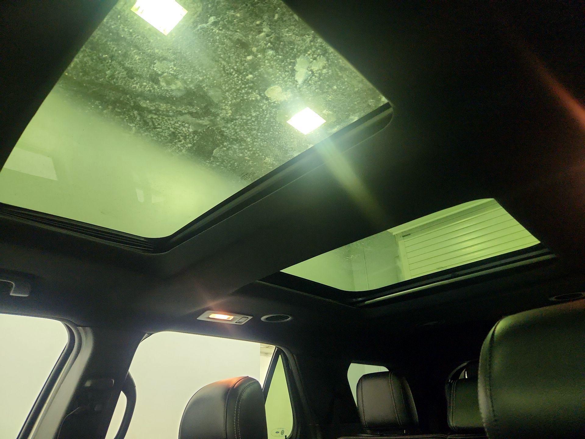 Thumbnail: 2016 Ford Explorer - 19