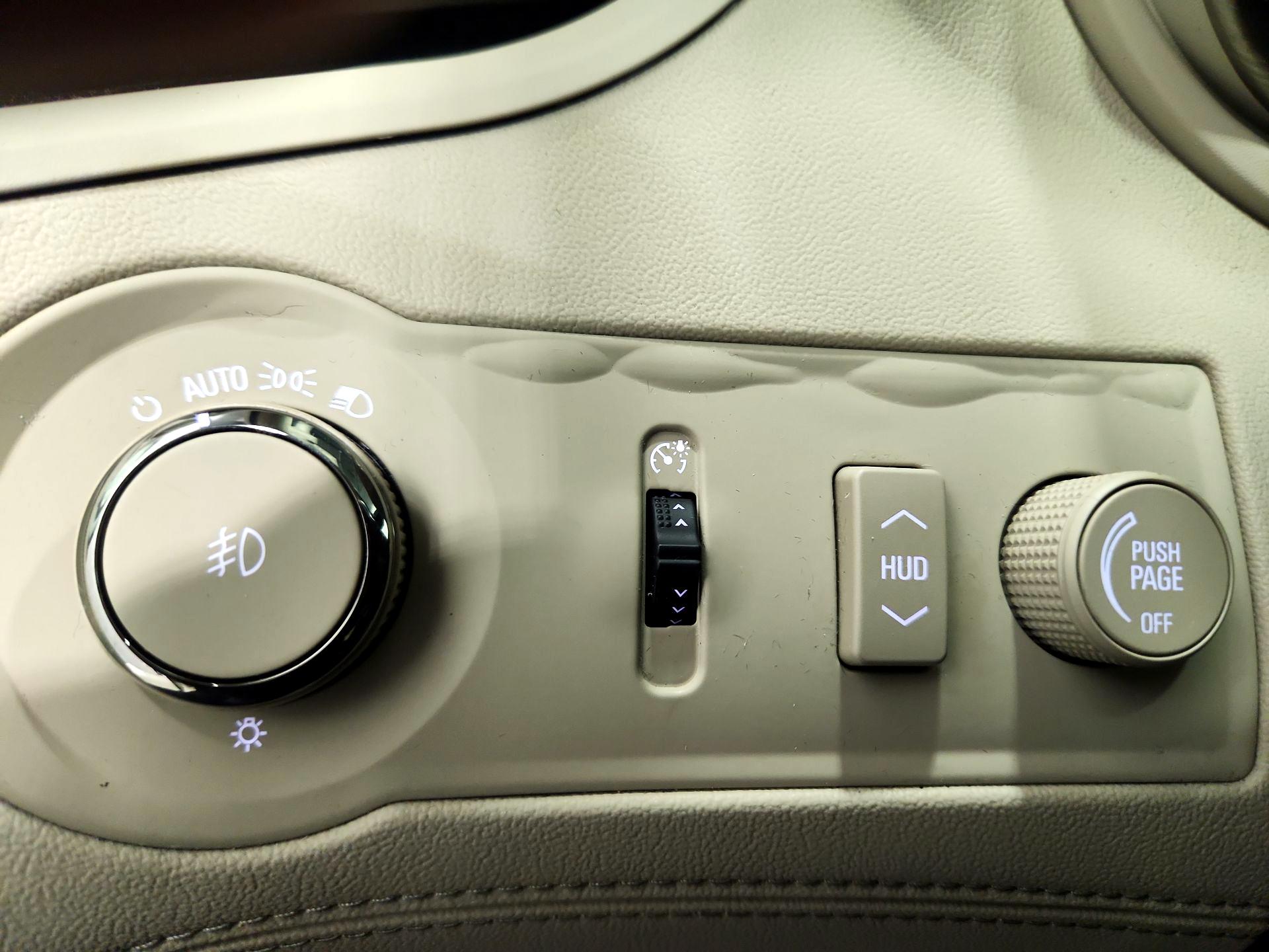 Thumbnail: 2014 Buick LaCrosse - 13