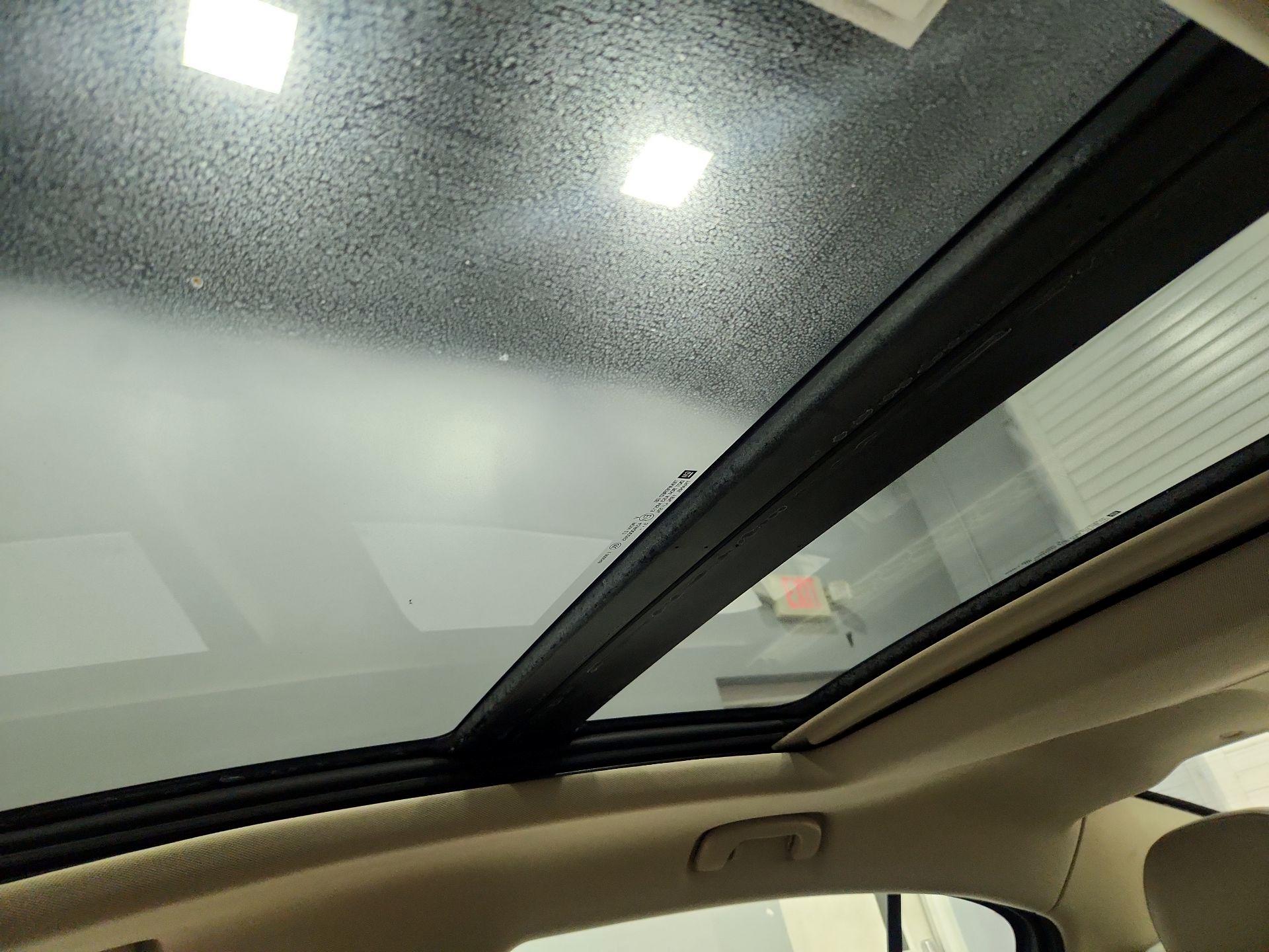 Thumbnail: 2014 Buick LaCrosse - 20