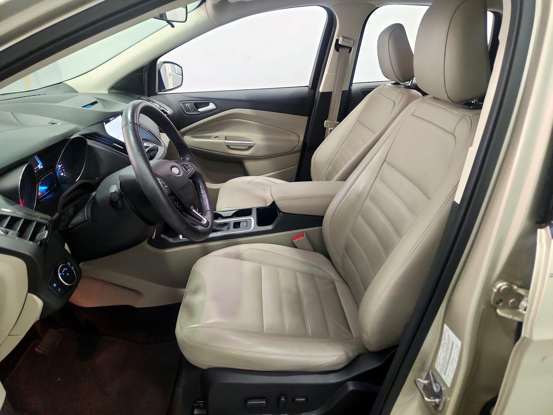 Thumbnail: 2018 Ford Escape - 11