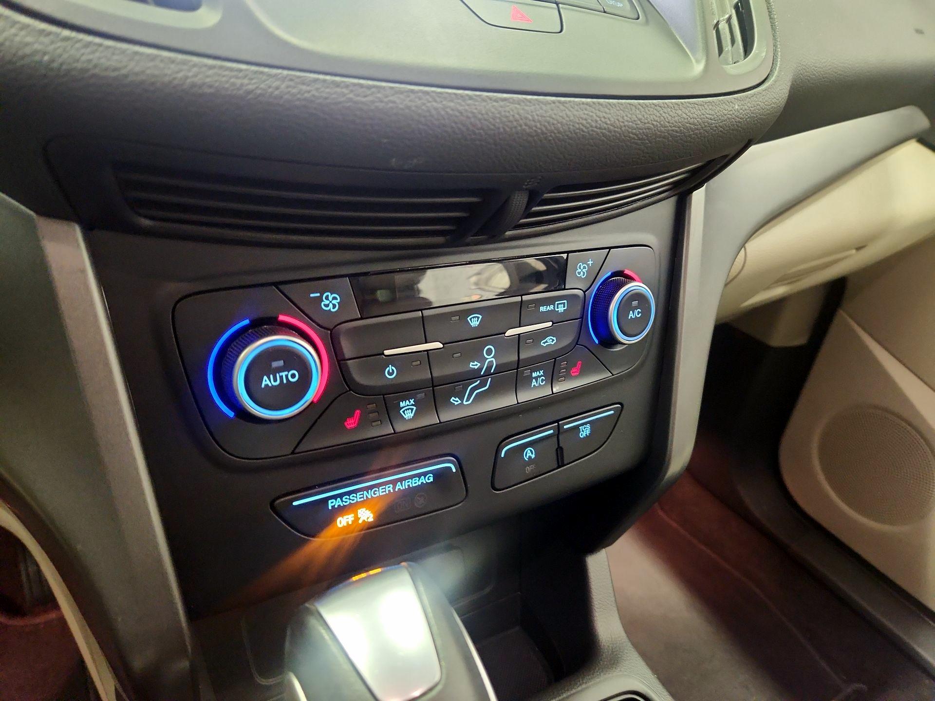 Thumbnail: 2018 Ford Escape - 17