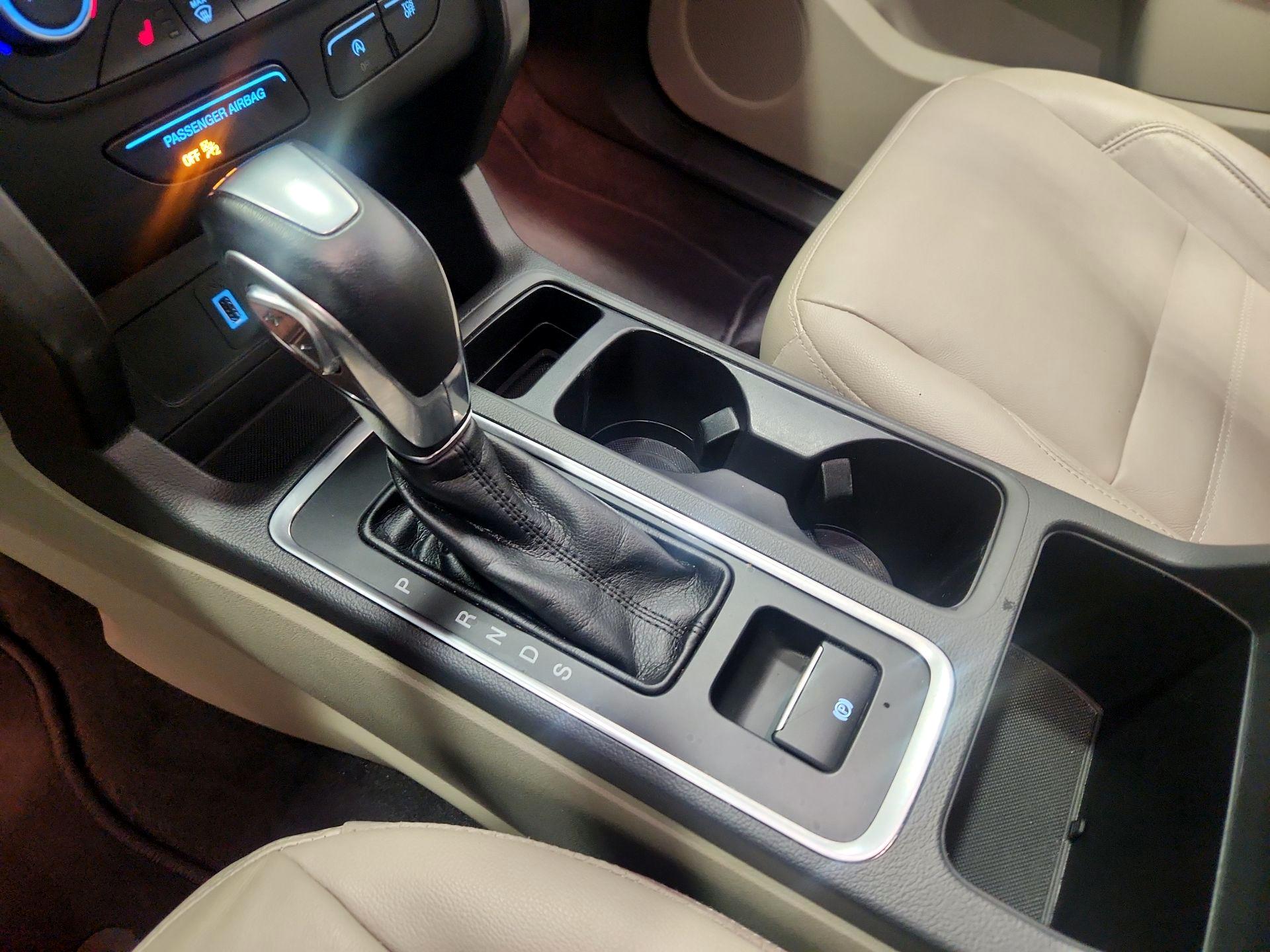 Thumbnail: 2018 Ford Escape - 18