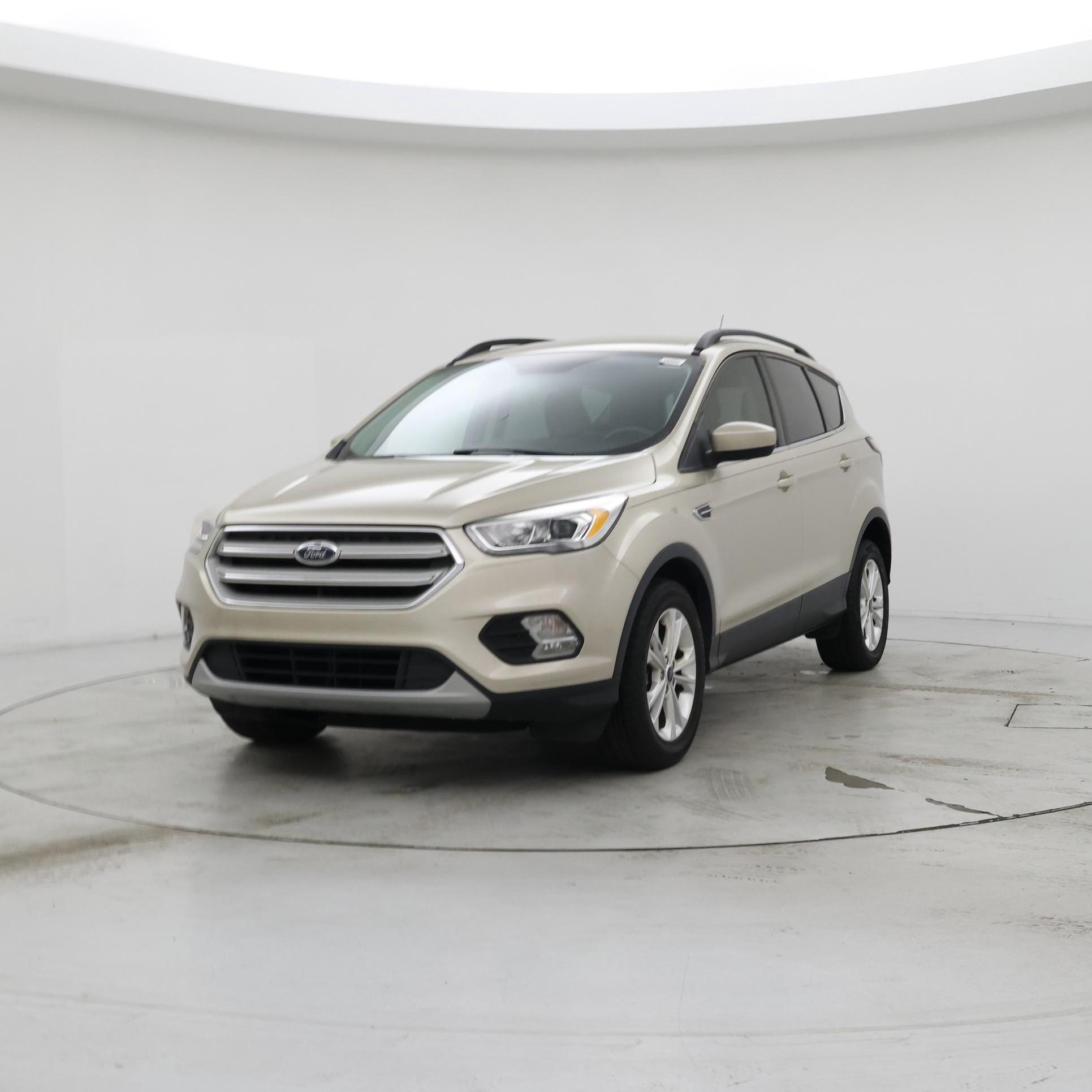 Thumbnail: 2018 Ford Escape - 4