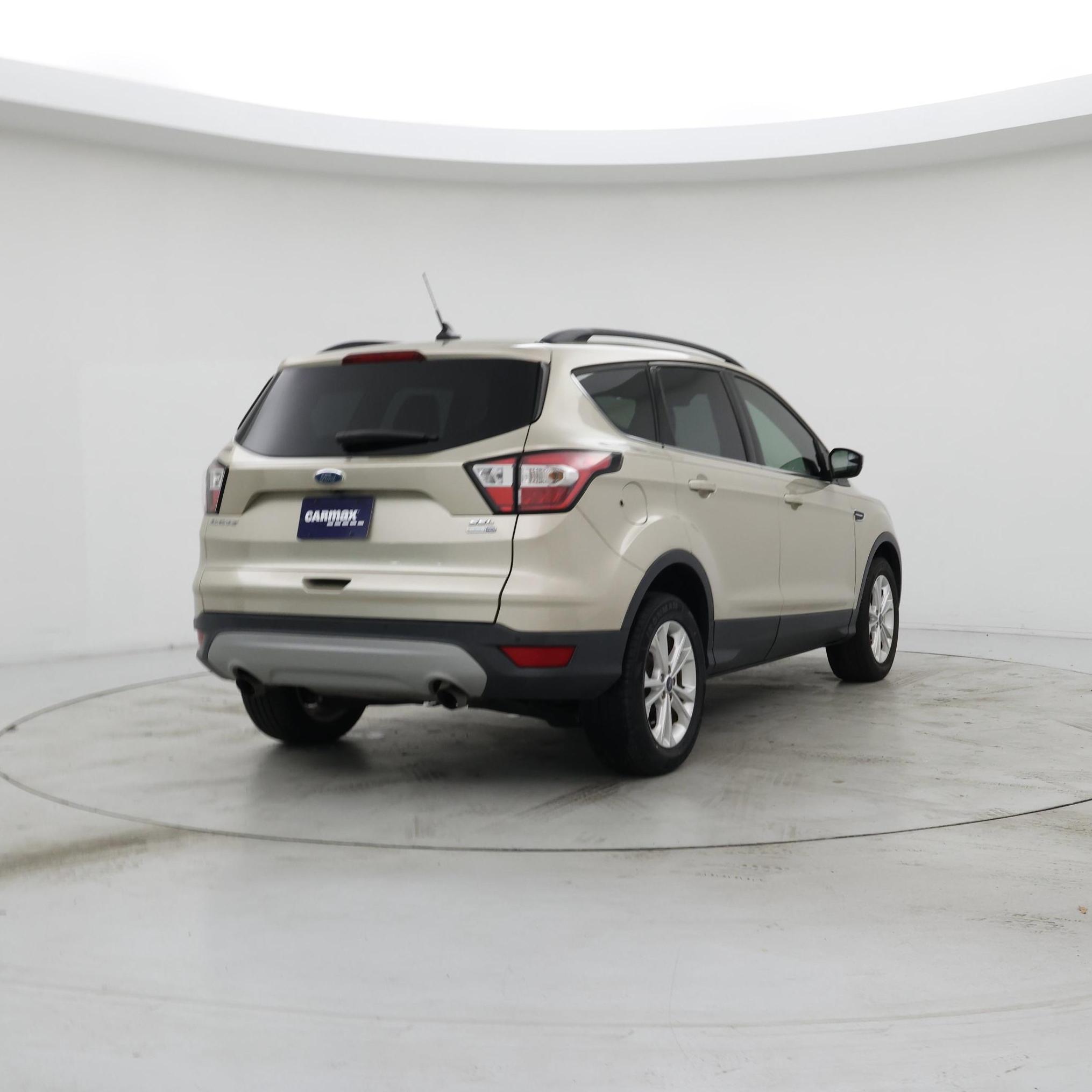 Thumbnail: 2018 Ford Escape - 8
