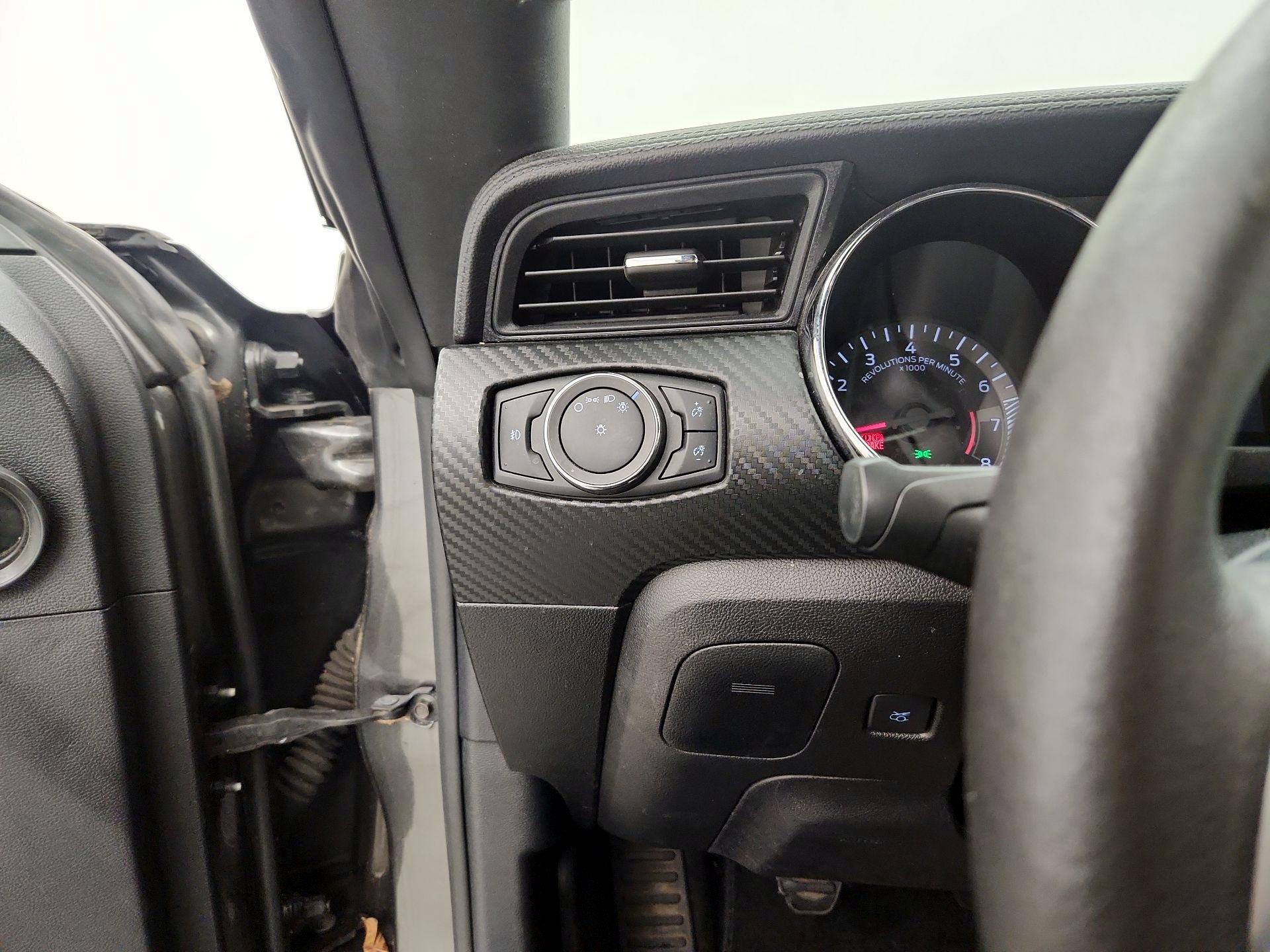 Thumbnail: 2015 Ford Mustang - 13