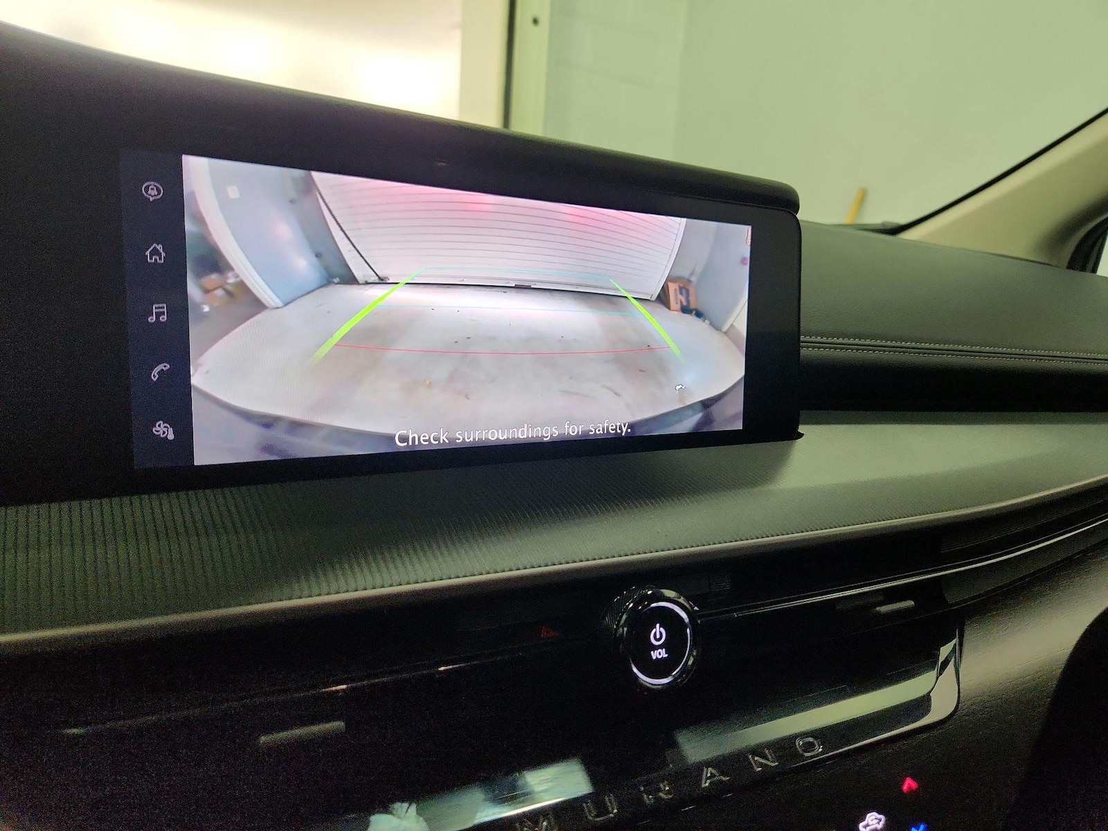 2025 Nissan Murano SV - Photo 15
