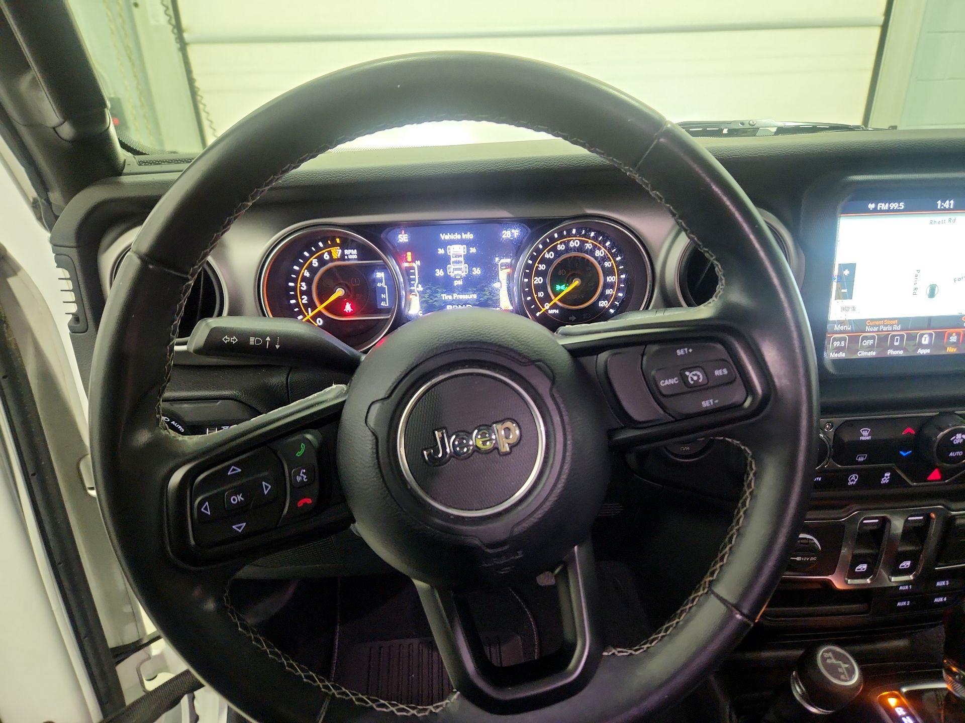 Thumbnail: 2021 Jeep Wrangler - 10