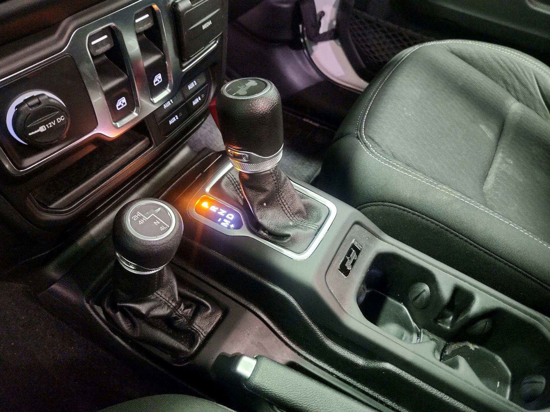 Thumbnail: 2021 Jeep Wrangler - 18