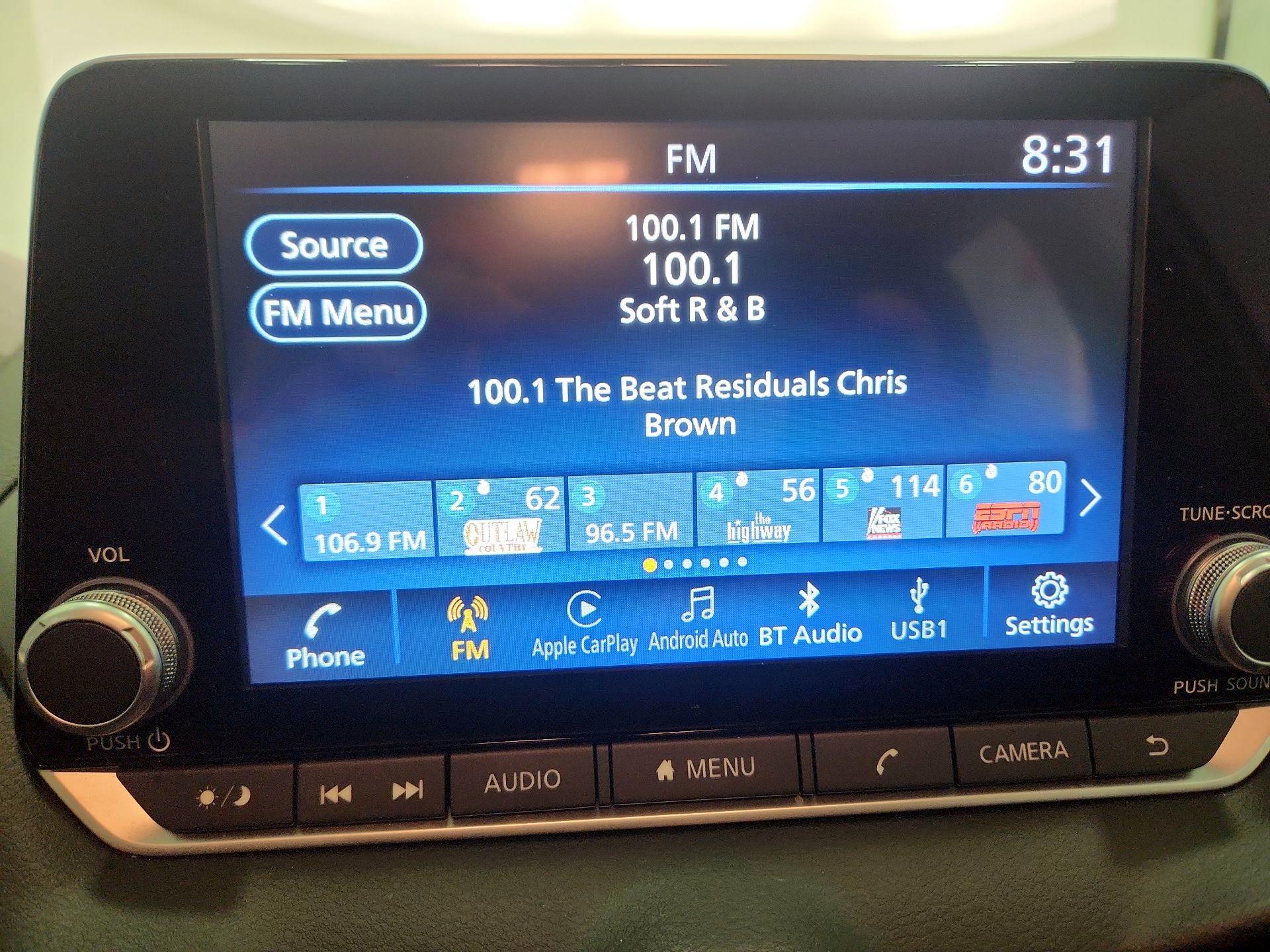 Thumbnail: 2023 Nissan Sentra - 15