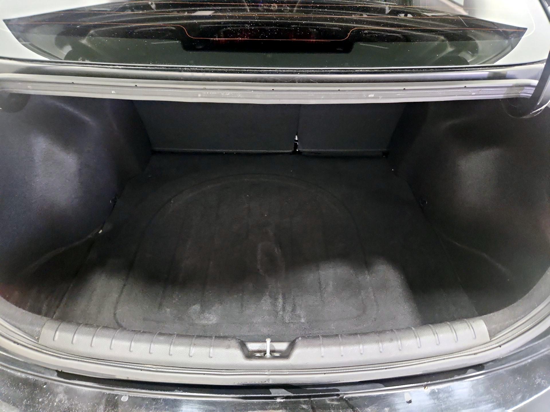 Thumbnail: 2022 Kia Rio - 20