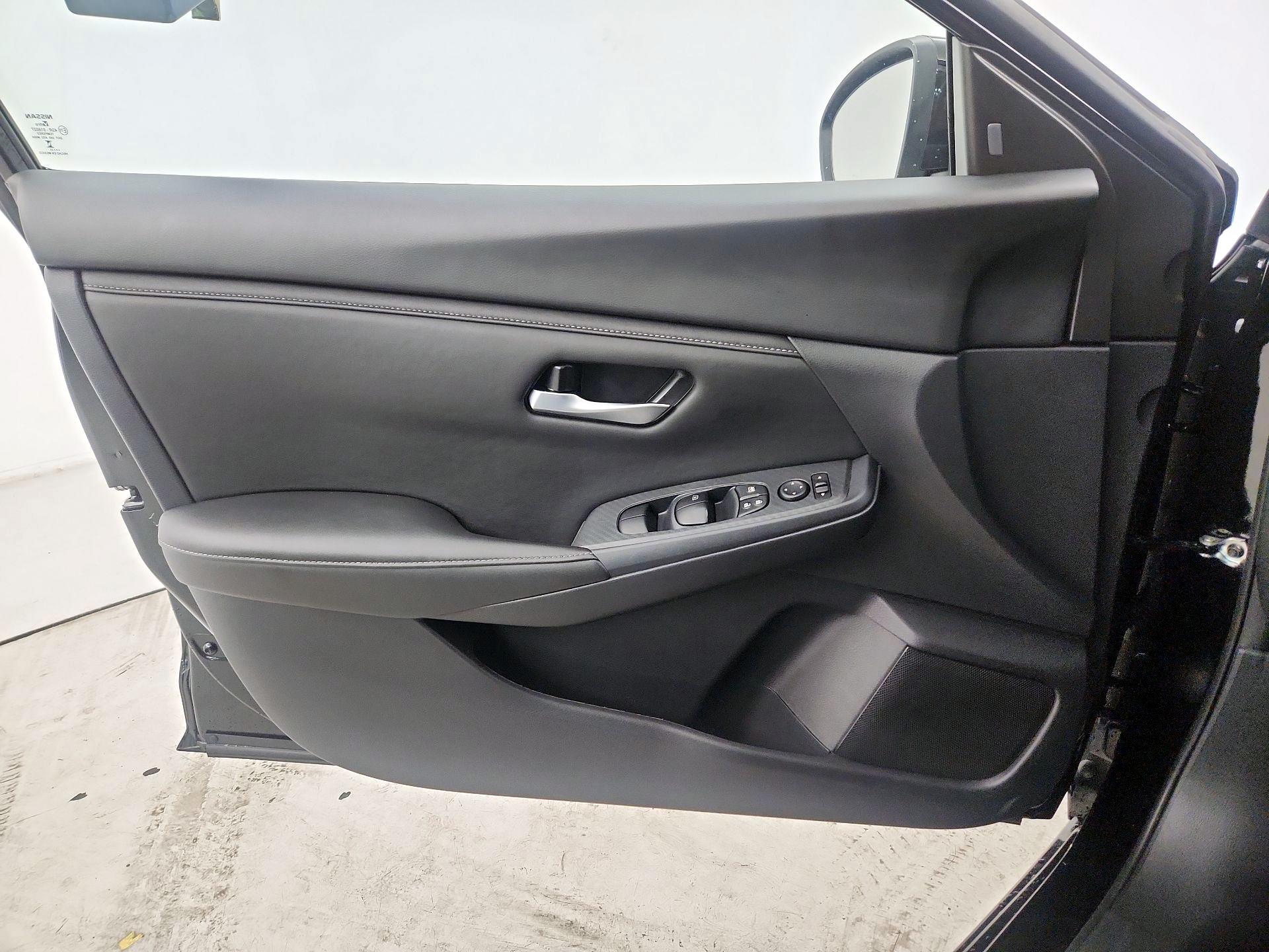 Thumbnail: 2025 Nissan Sentra - 12