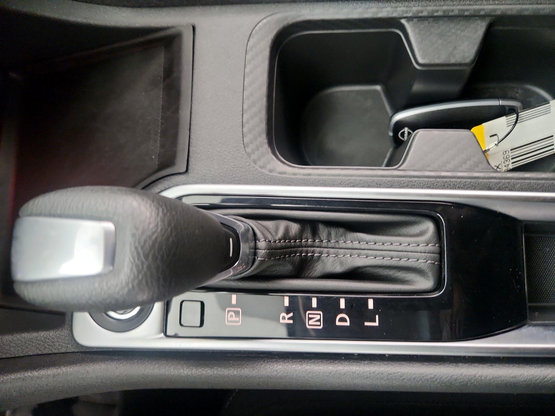 Thumbnail: 2025 Nissan Sentra - 17