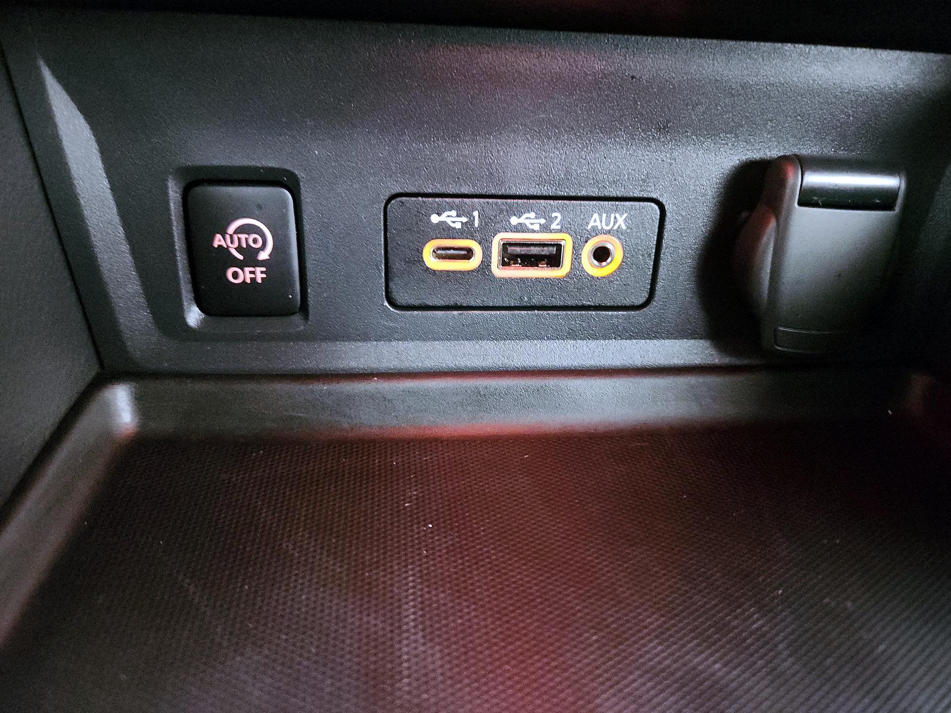 Thumbnail: 2025 Nissan Sentra - 18