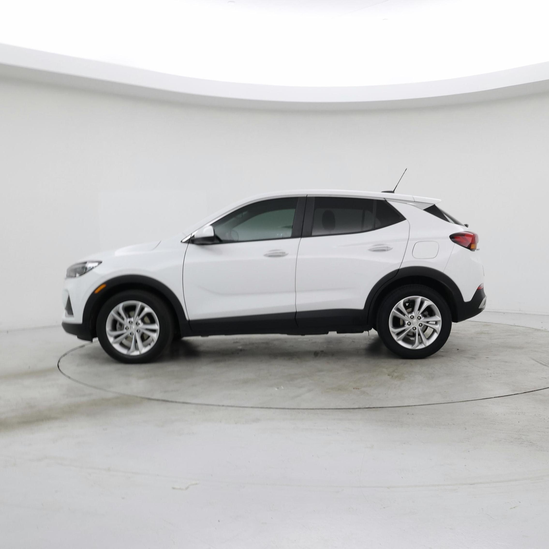 Thumbnail: 2022 Buick Encore GX - 3