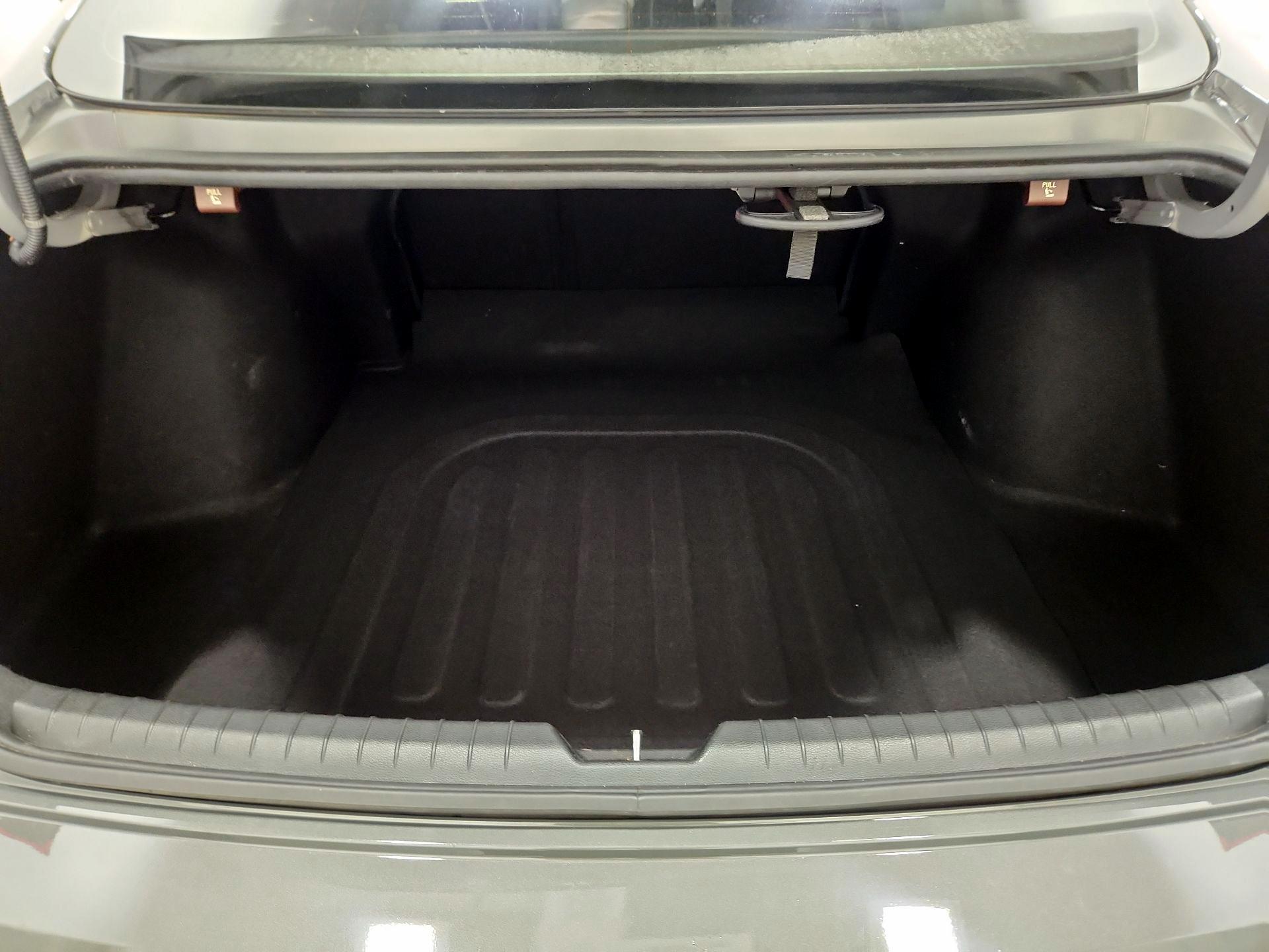 Thumbnail: 2023 Hyundai Sonata - 20