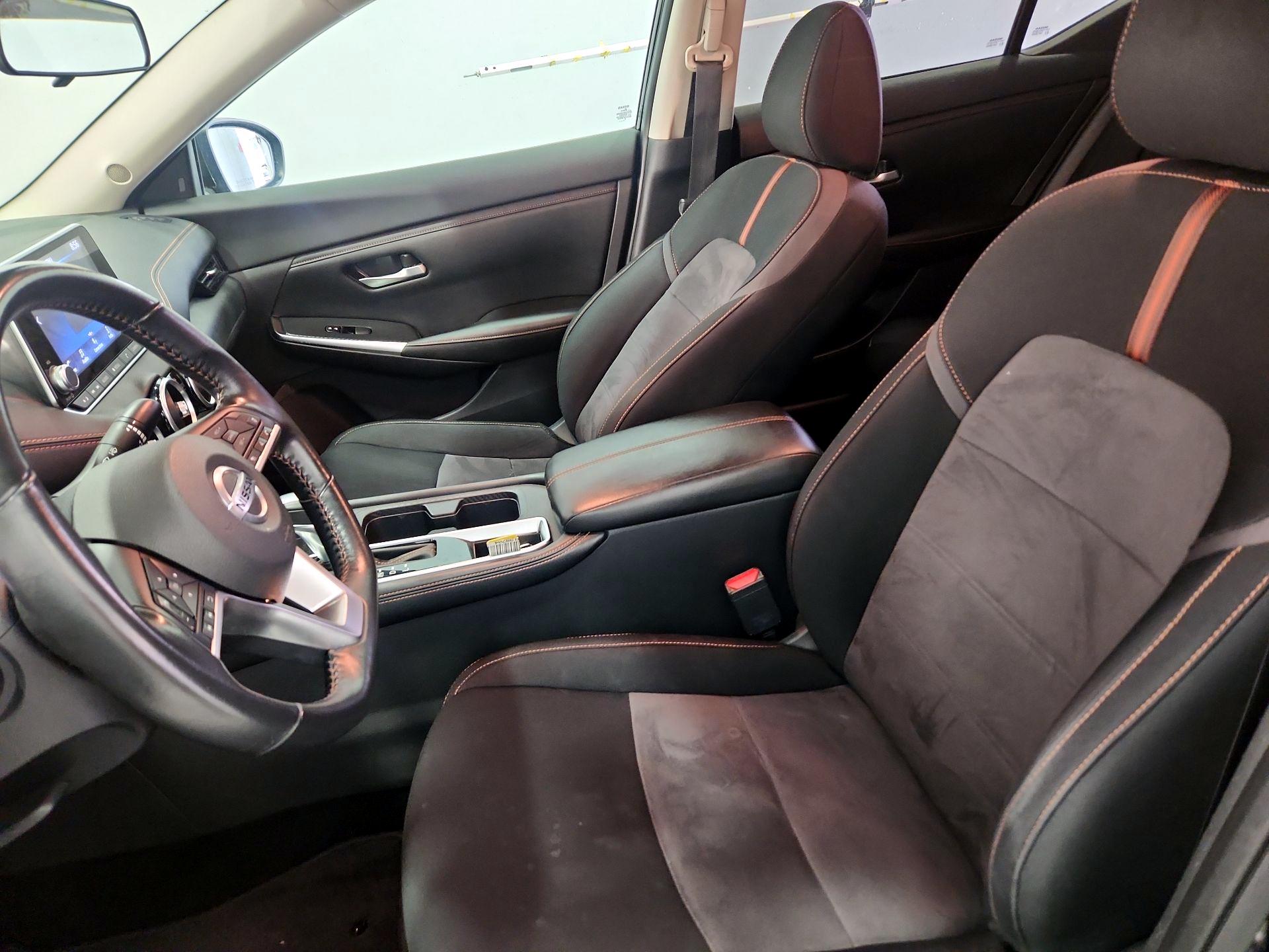 Thumbnail: 2022 Nissan Sentra - 11