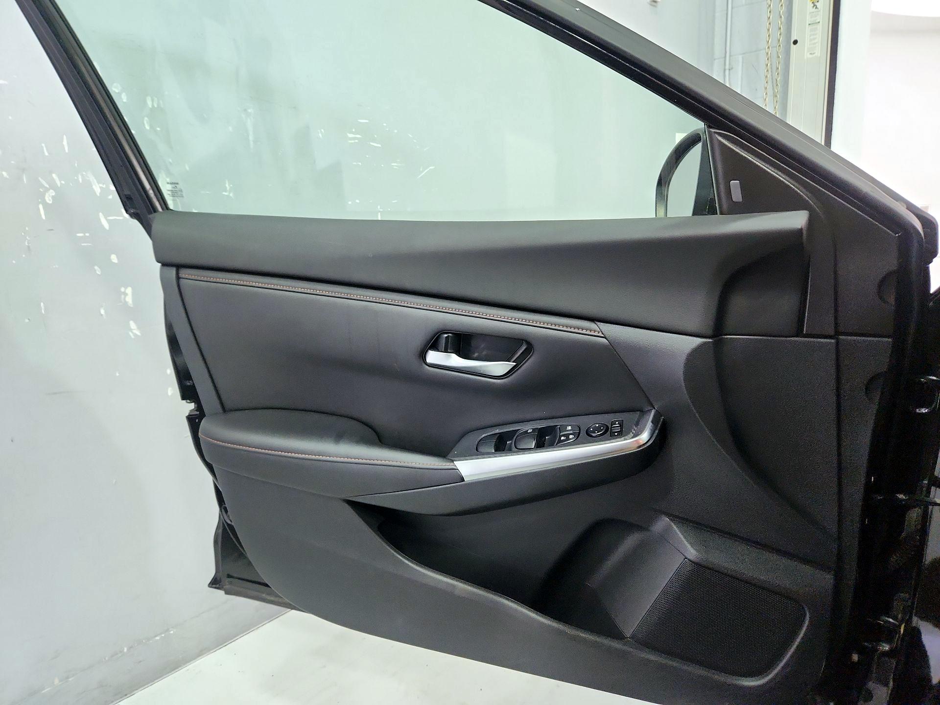 Thumbnail: 2022 Nissan Sentra - 12