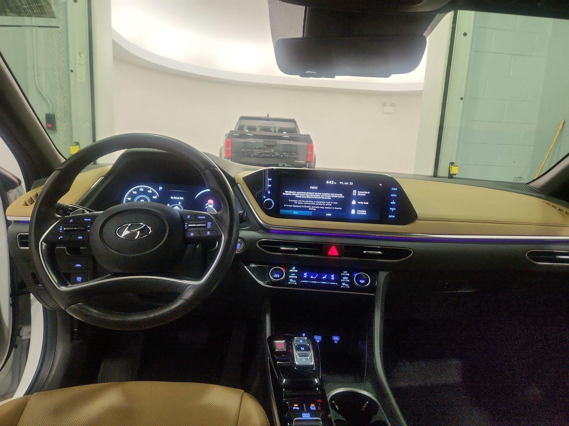 Thumbnail: 2023 Hyundai Sonata - 9