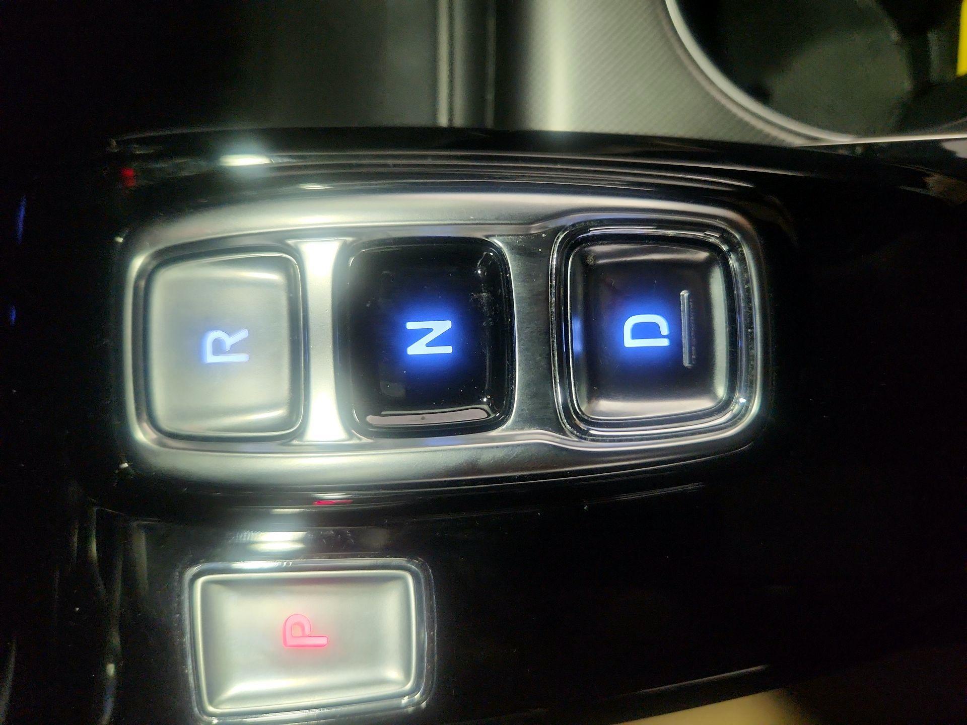 Thumbnail: 2023 Hyundai Sonata - 17