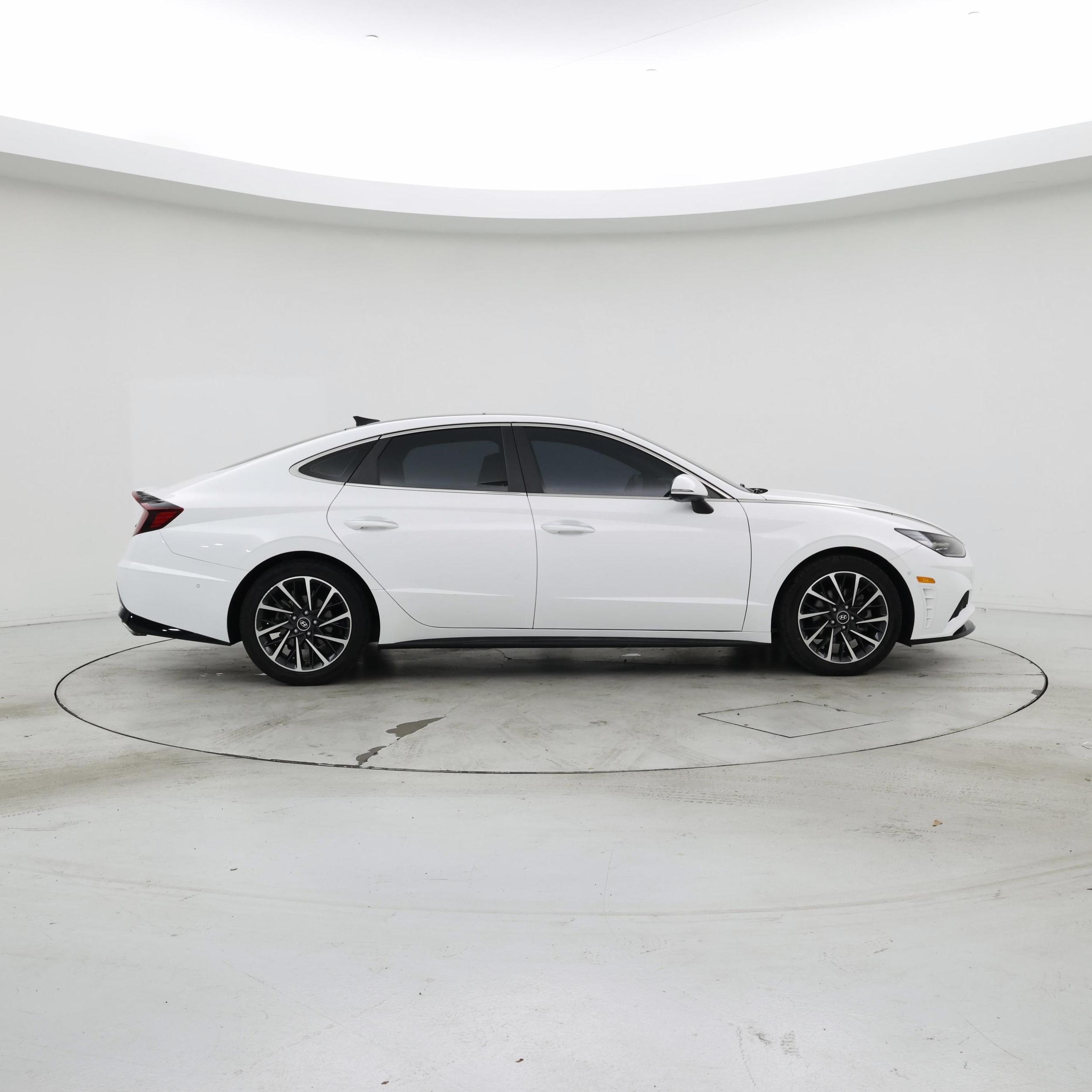 Thumbnail: 2023 Hyundai Sonata - 7