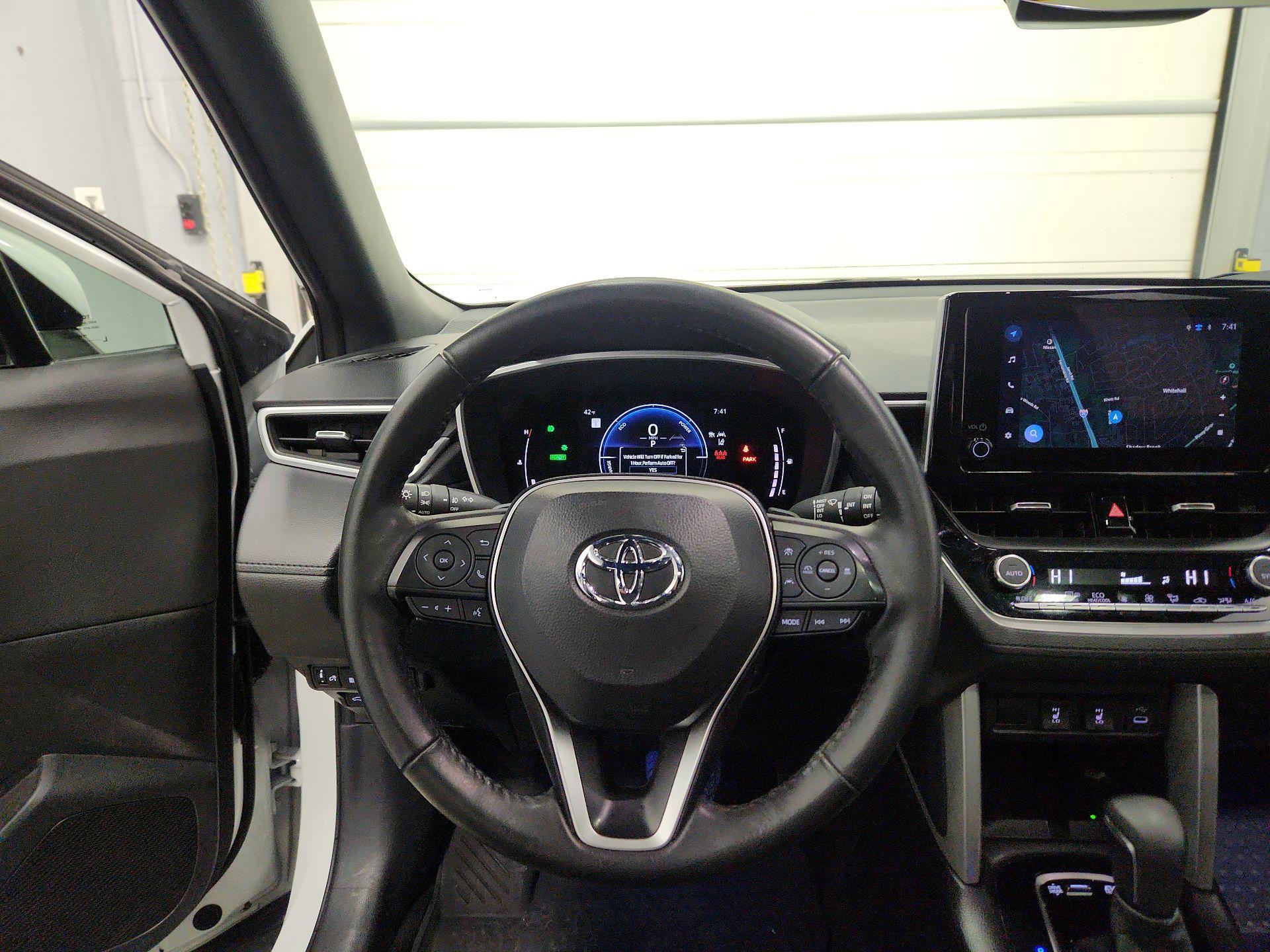 Thumbnail: 2024 Toyota Corolla Cross - 10