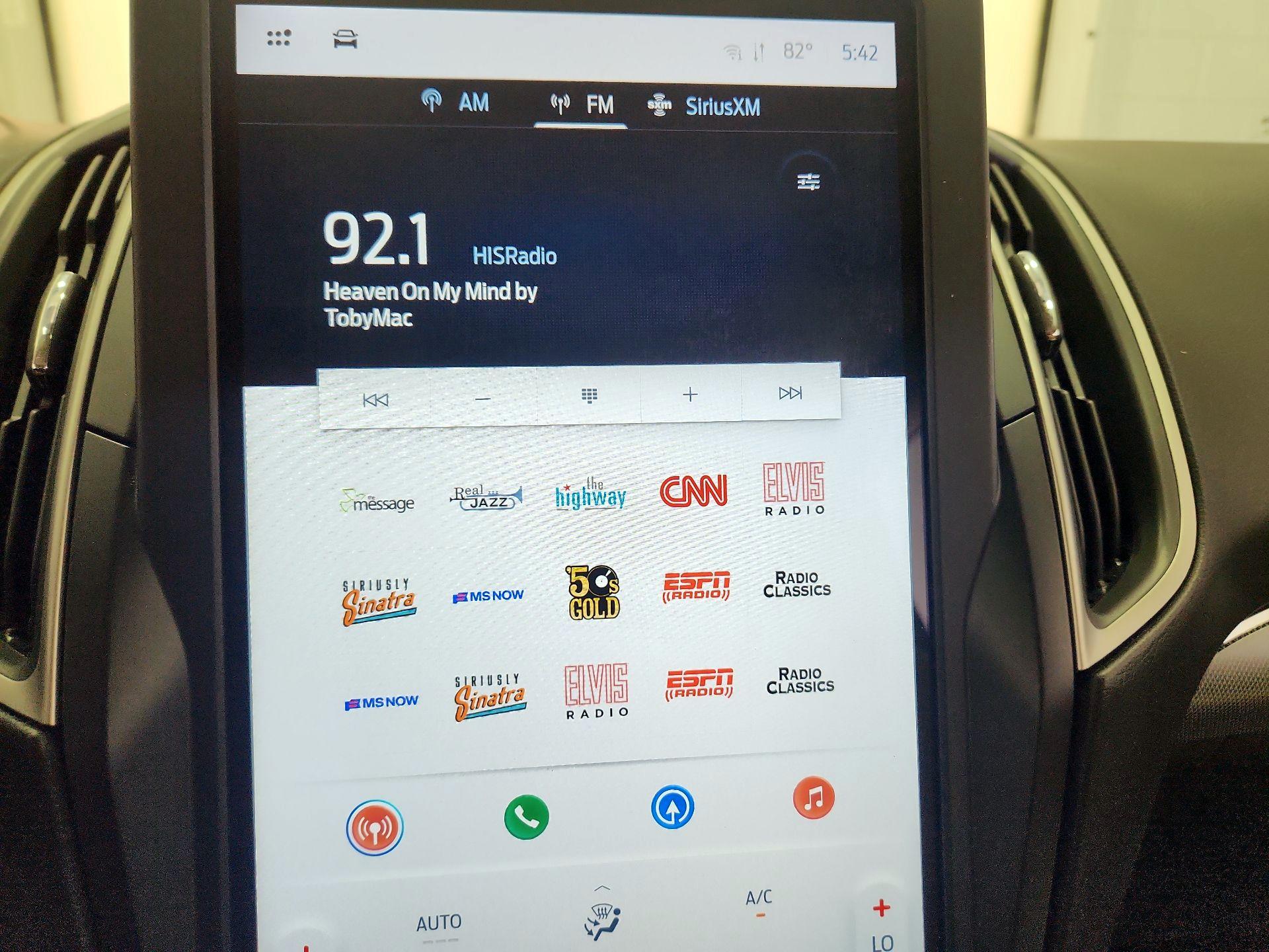 Thumbnail: 2021 Ford Edge - 16