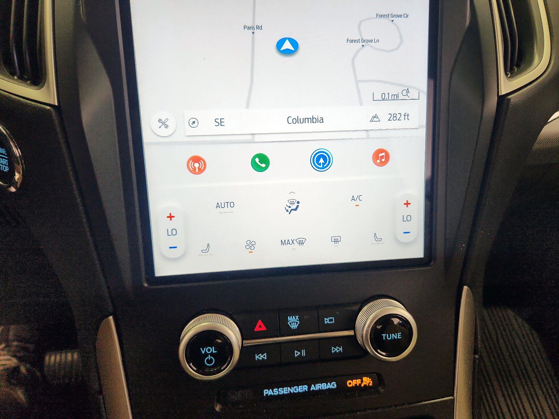 Thumbnail: 2021 Ford Edge - 17