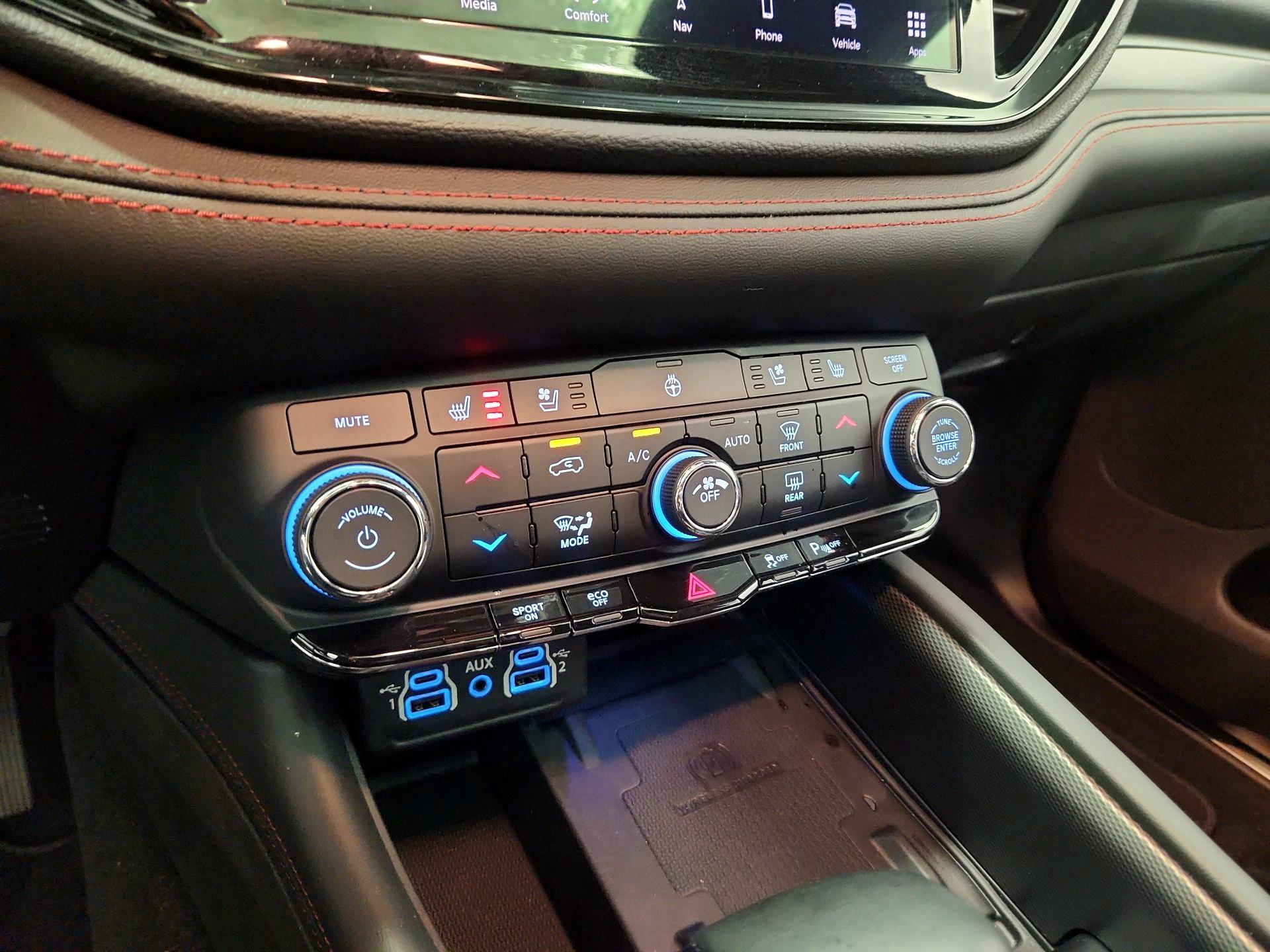 Thumbnail: 2024 Dodge Durango - 17