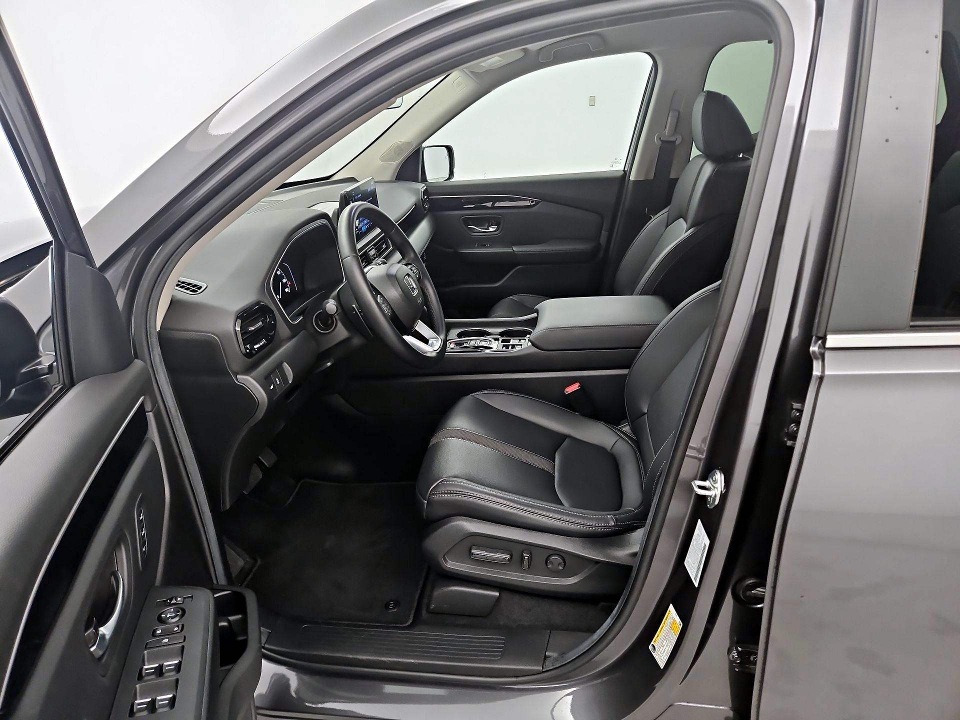 Thumbnail: 2025 Honda Pilot - 11