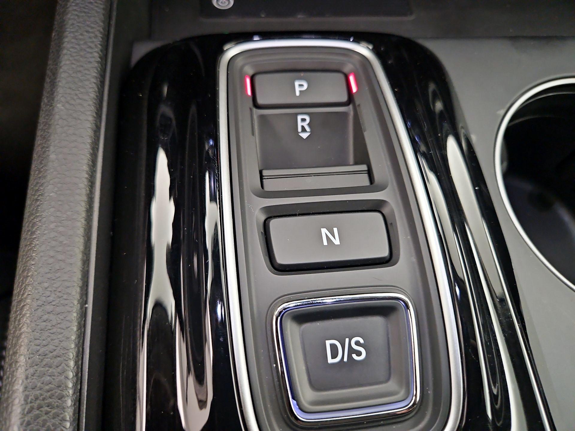 Thumbnail: 2025 Honda Pilot - 17