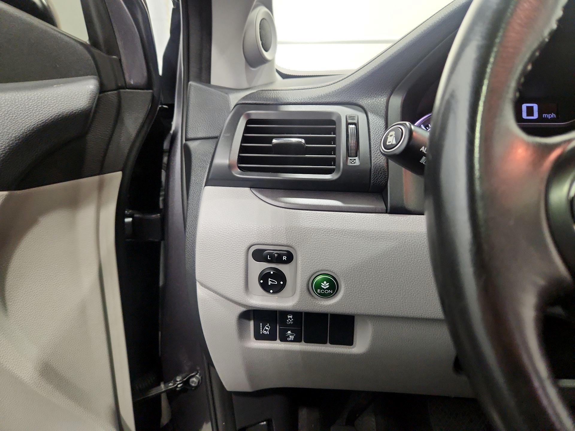 Thumbnail: 2018 Honda Pilot - 13