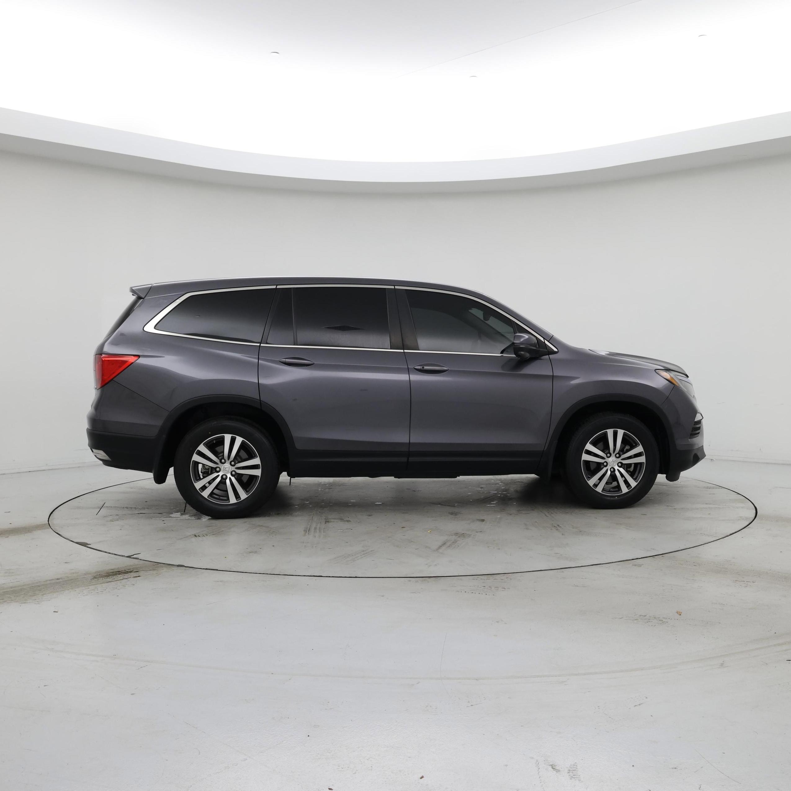 Thumbnail: 2018 Honda Pilot - 7