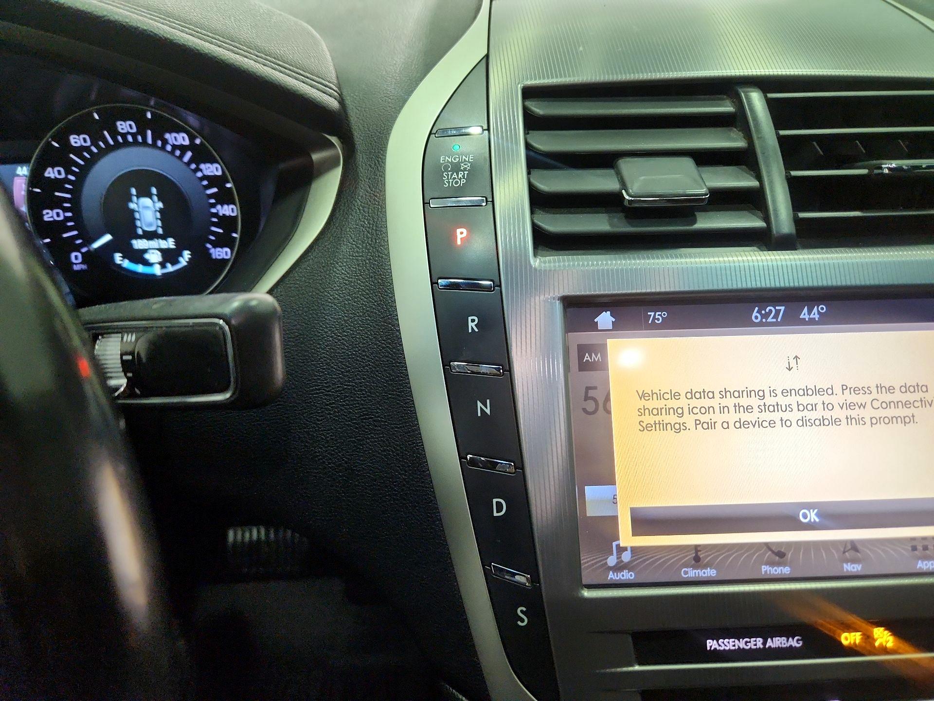 Thumbnail: 2019 Lincoln MKZ - 18