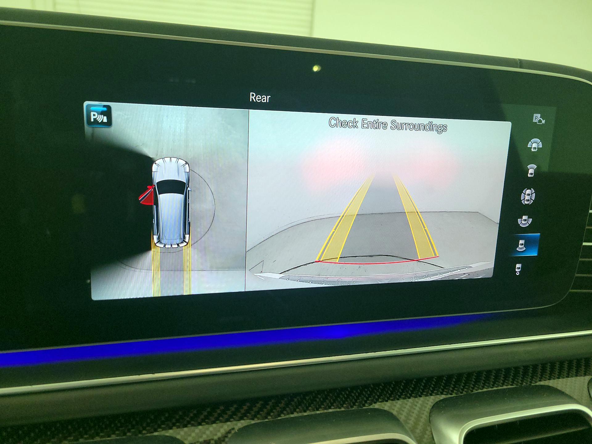 Thumbnail: 2023 Mercedes-Benz GL-Class - 15