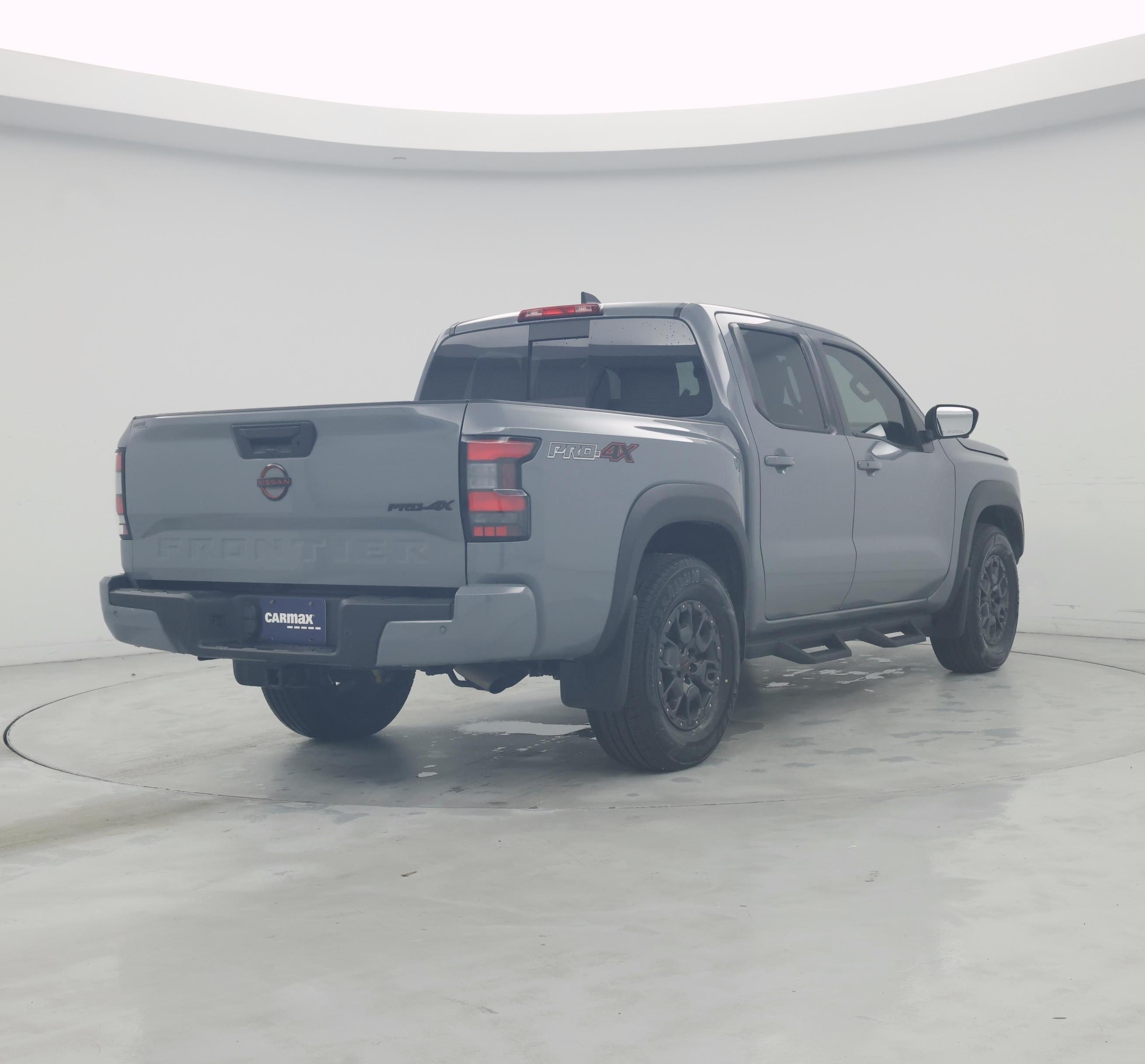Thumbnail: 2023 Nissan Frontier - 8