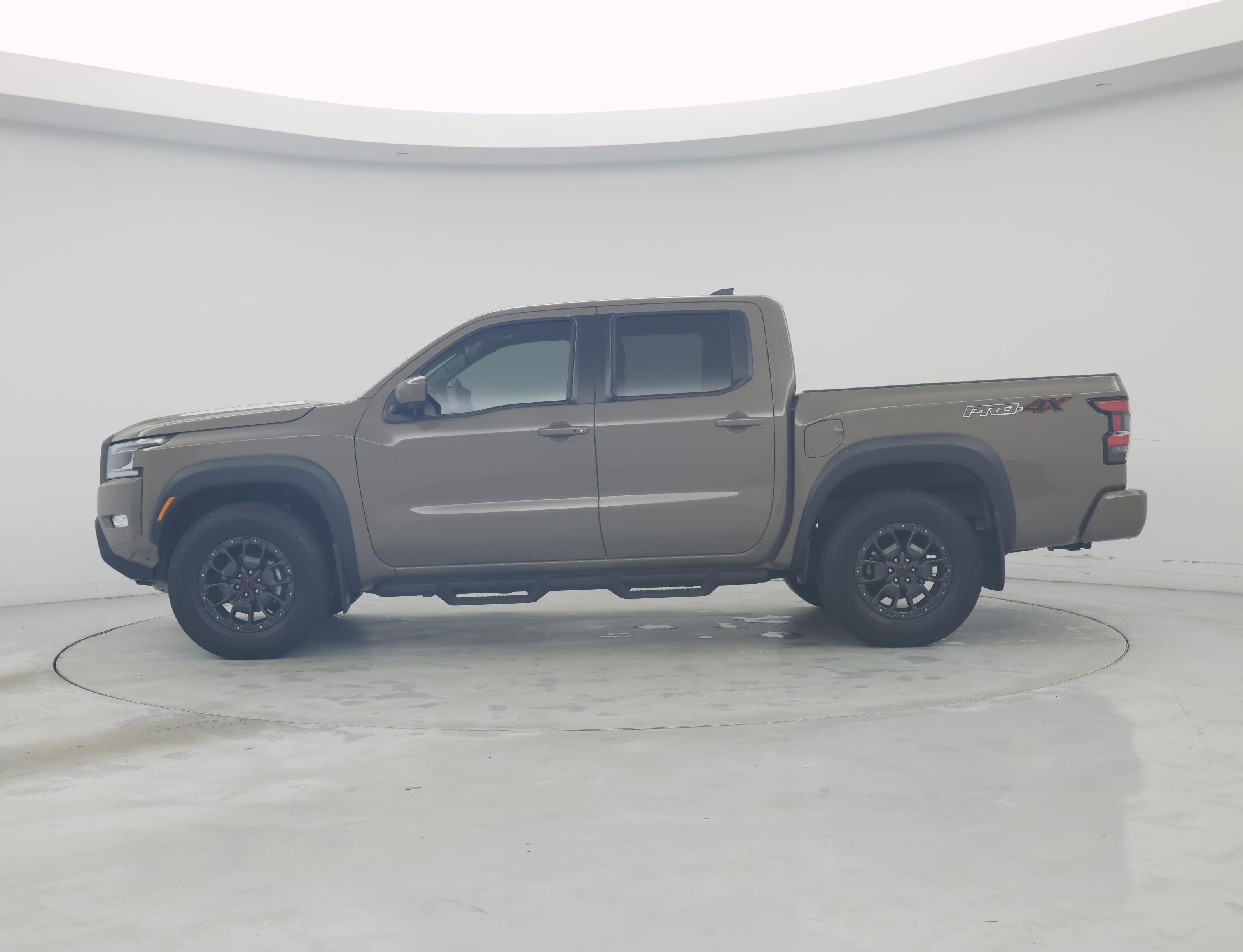 Thumbnail: 2023 Nissan Frontier - 3