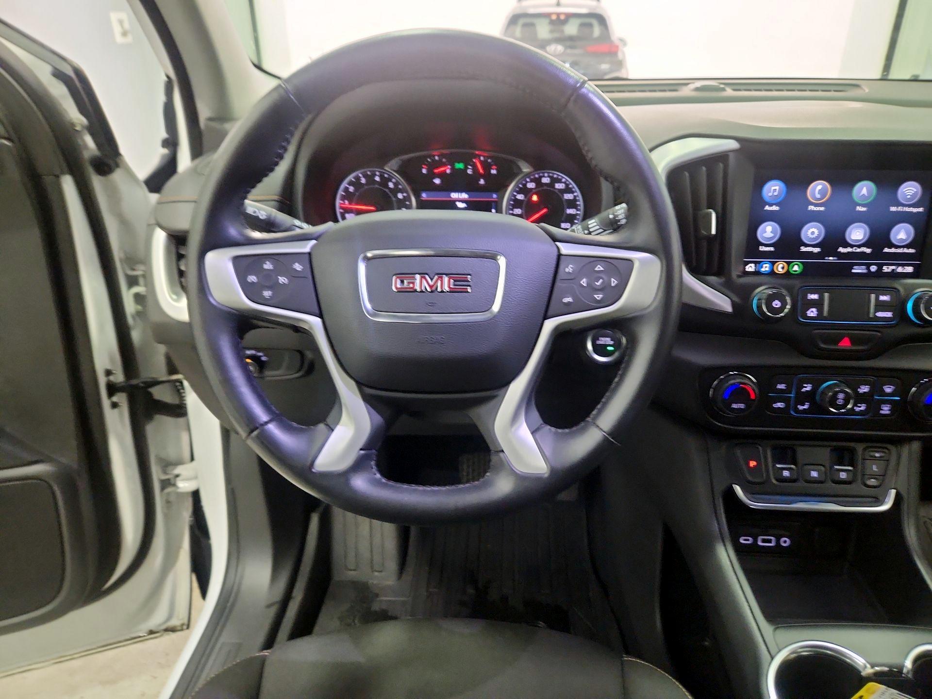 Thumbnail: 2020 GMC Terrain - 10