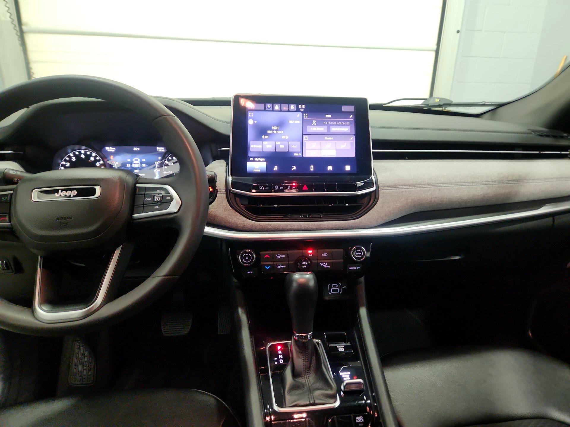 Thumbnail: 2024 Jeep Compass - 9