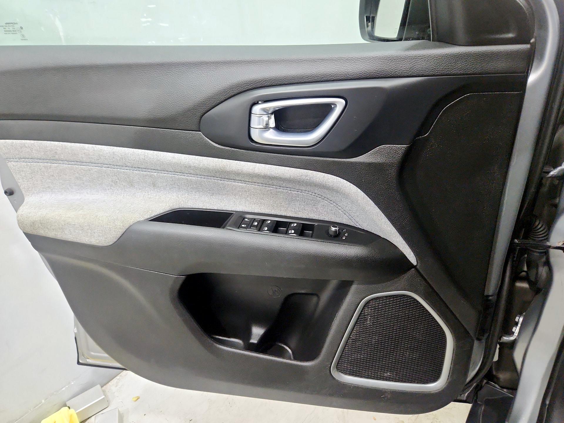 Thumbnail: 2024 Jeep Compass - 12