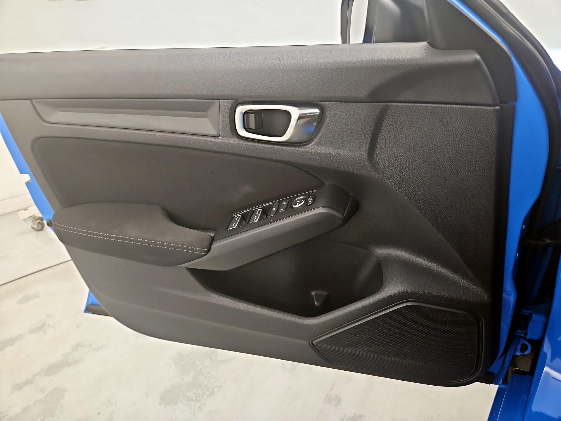 Thumbnail: 2024 Honda Civic - 12