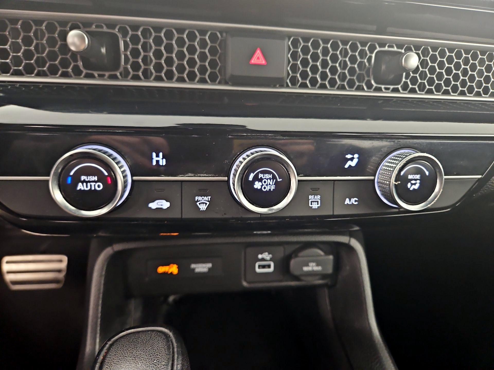 Thumbnail: 2024 Honda Civic - 16