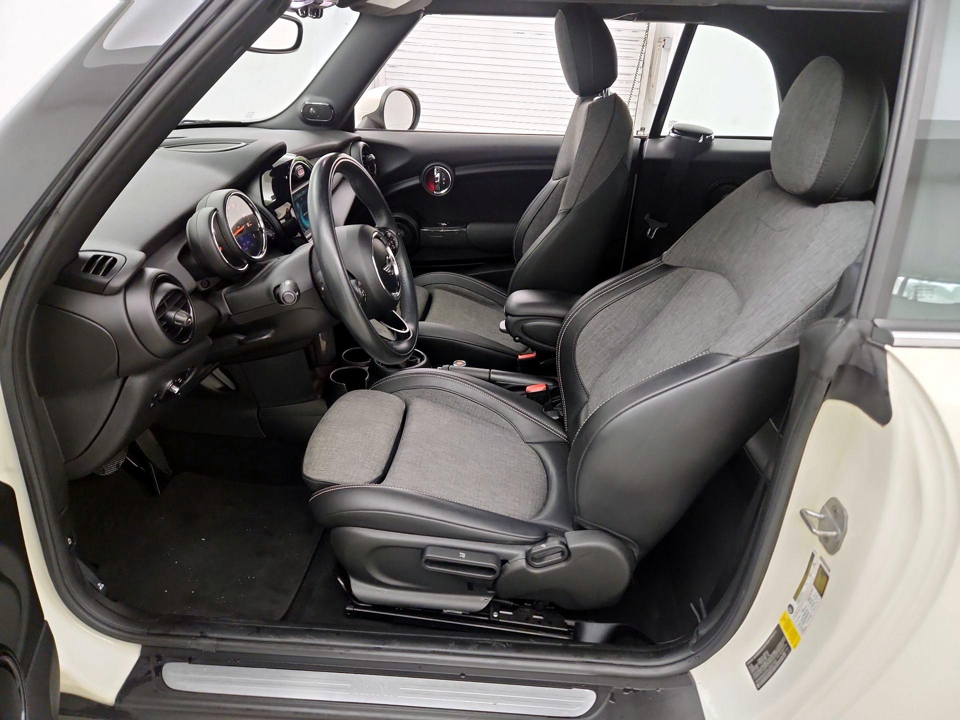 Thumbnail: 2018 MINI Cooper - 11